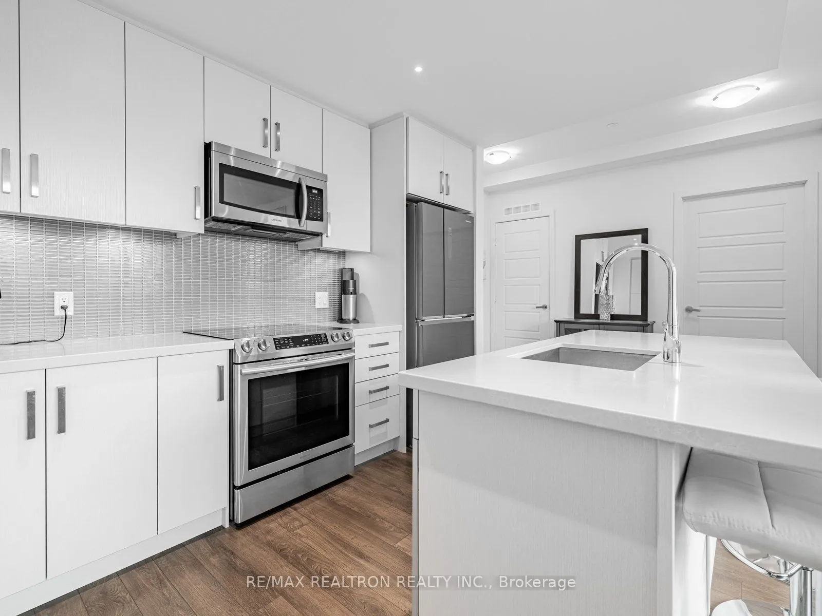 375 Sea Ray Avenue, #426