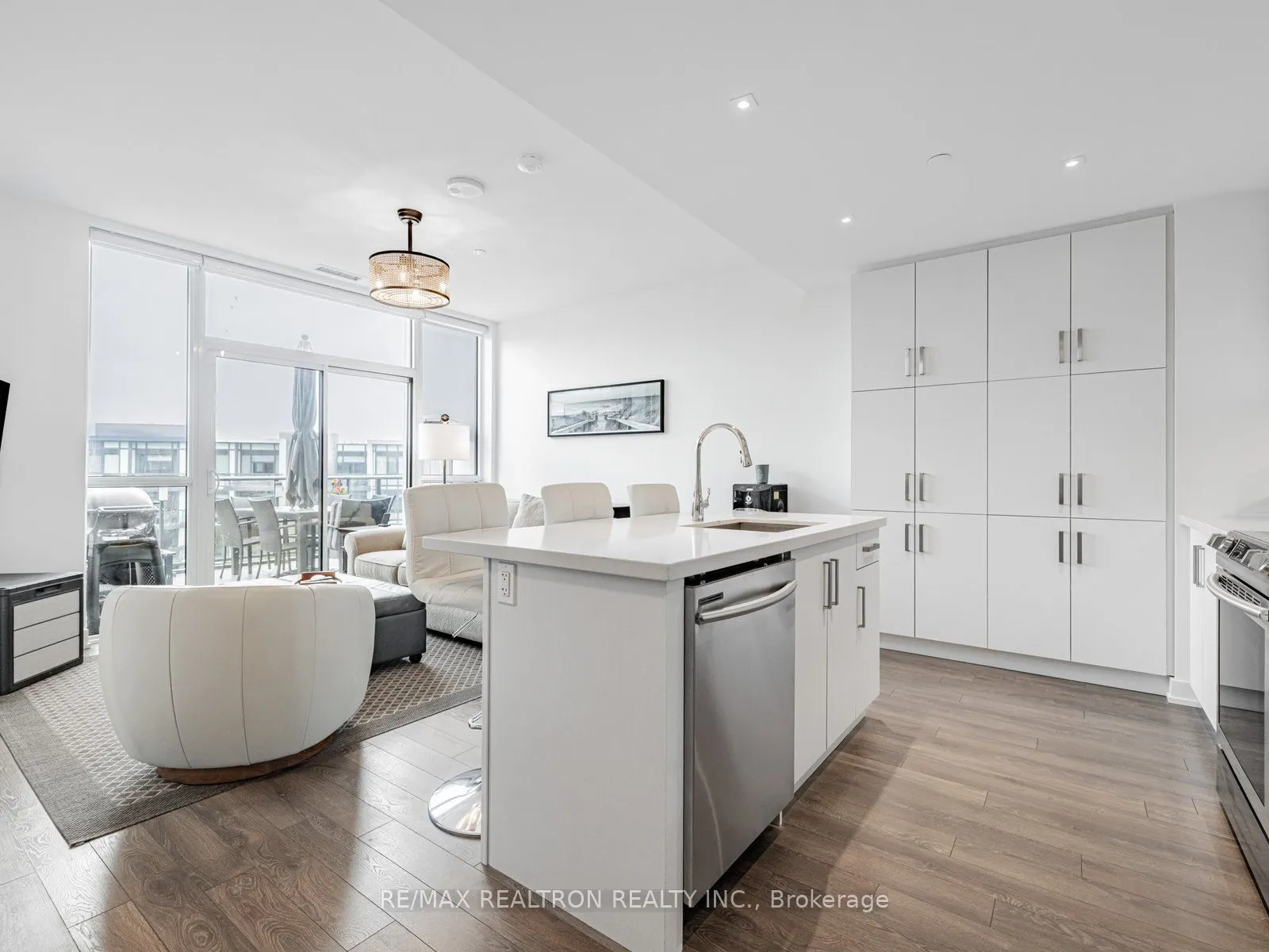 375 Sea Ray Avenue, #426