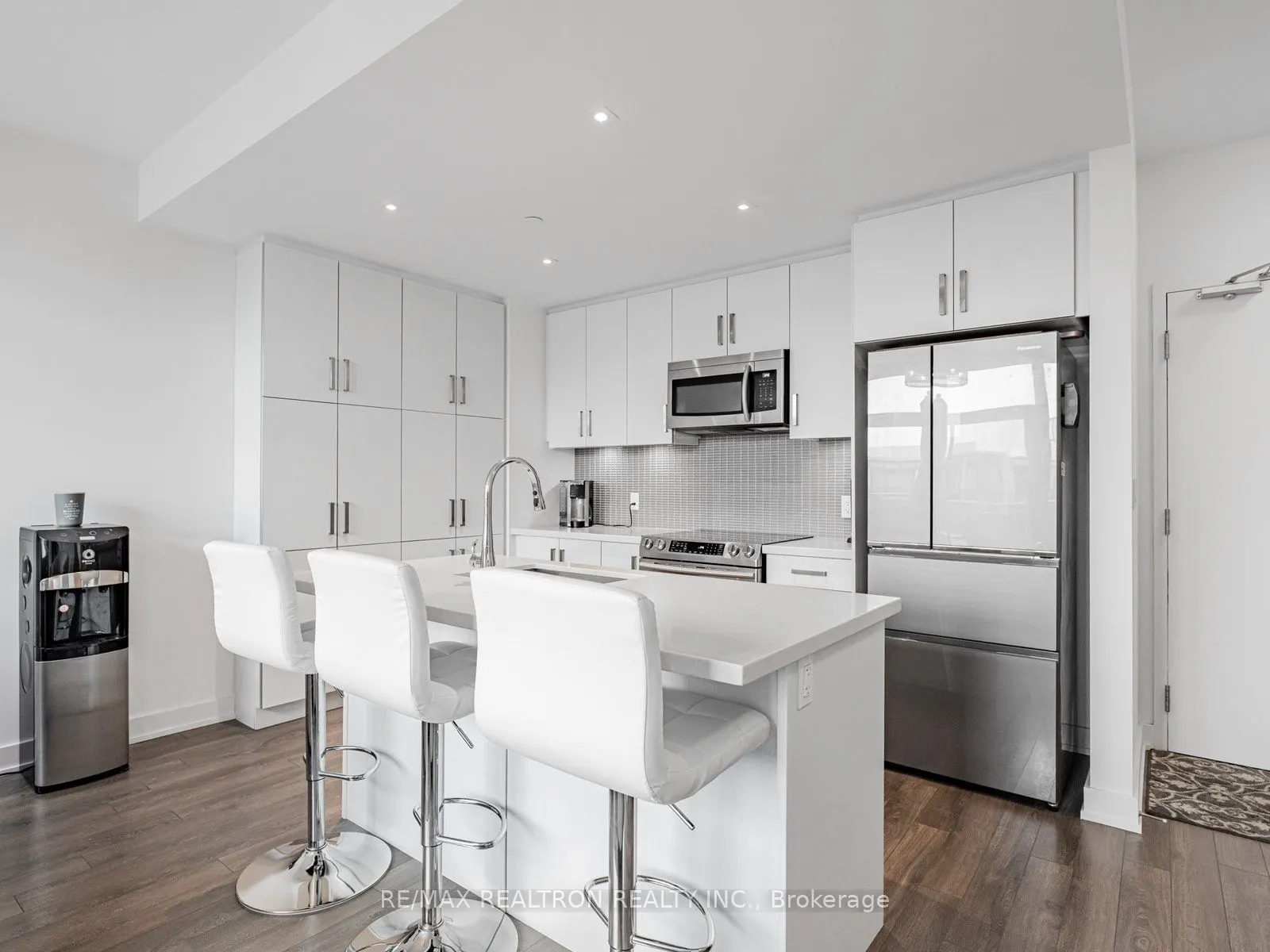 375 Sea Ray Avenue, #426