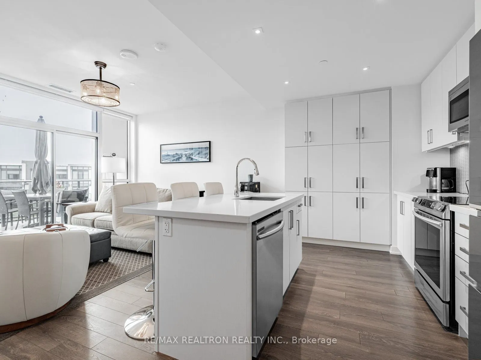 375 Sea Ray Avenue, #426