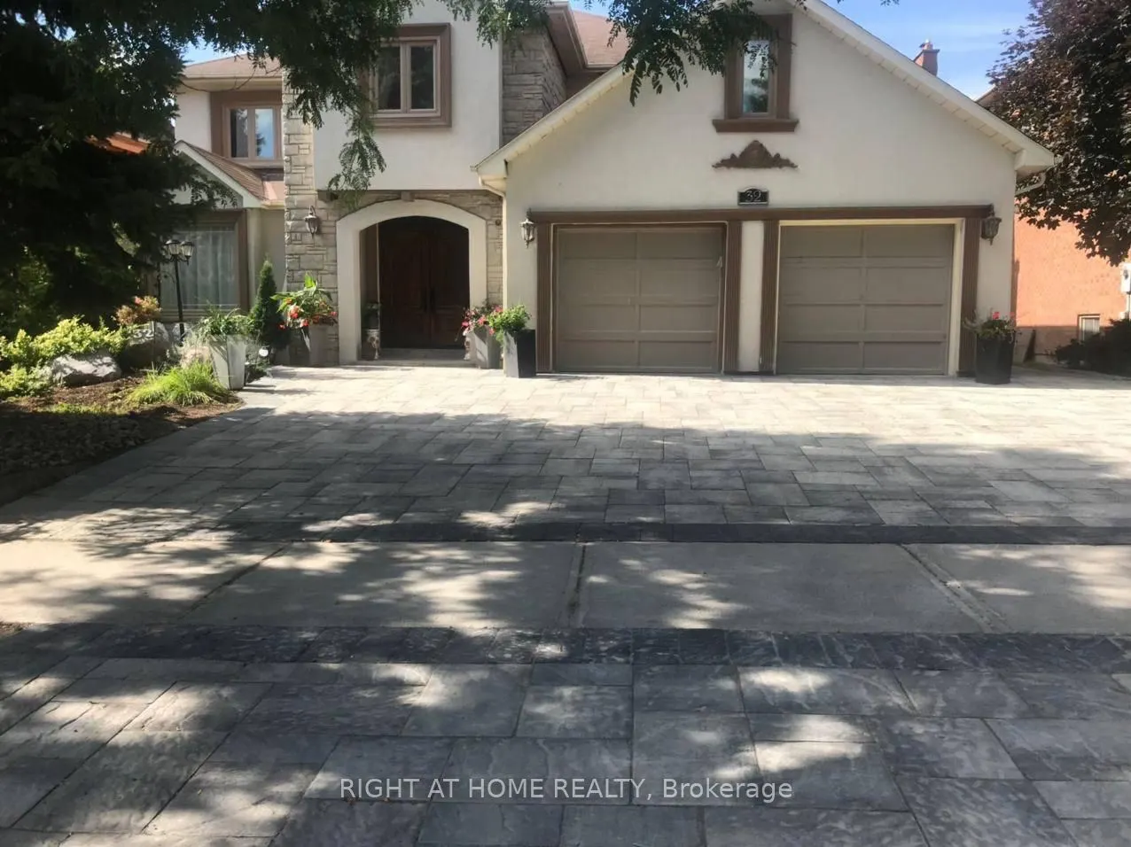32 Montclair Road