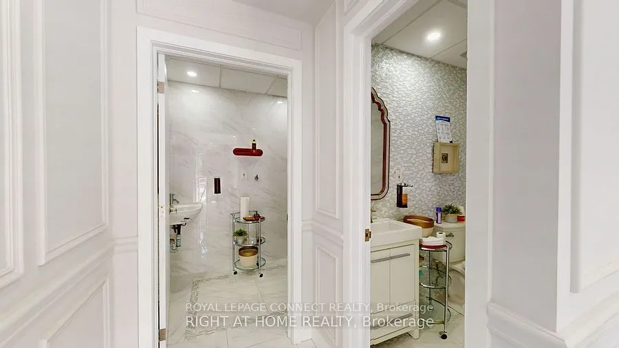 10 Cox Boulevard, #1 & 13A