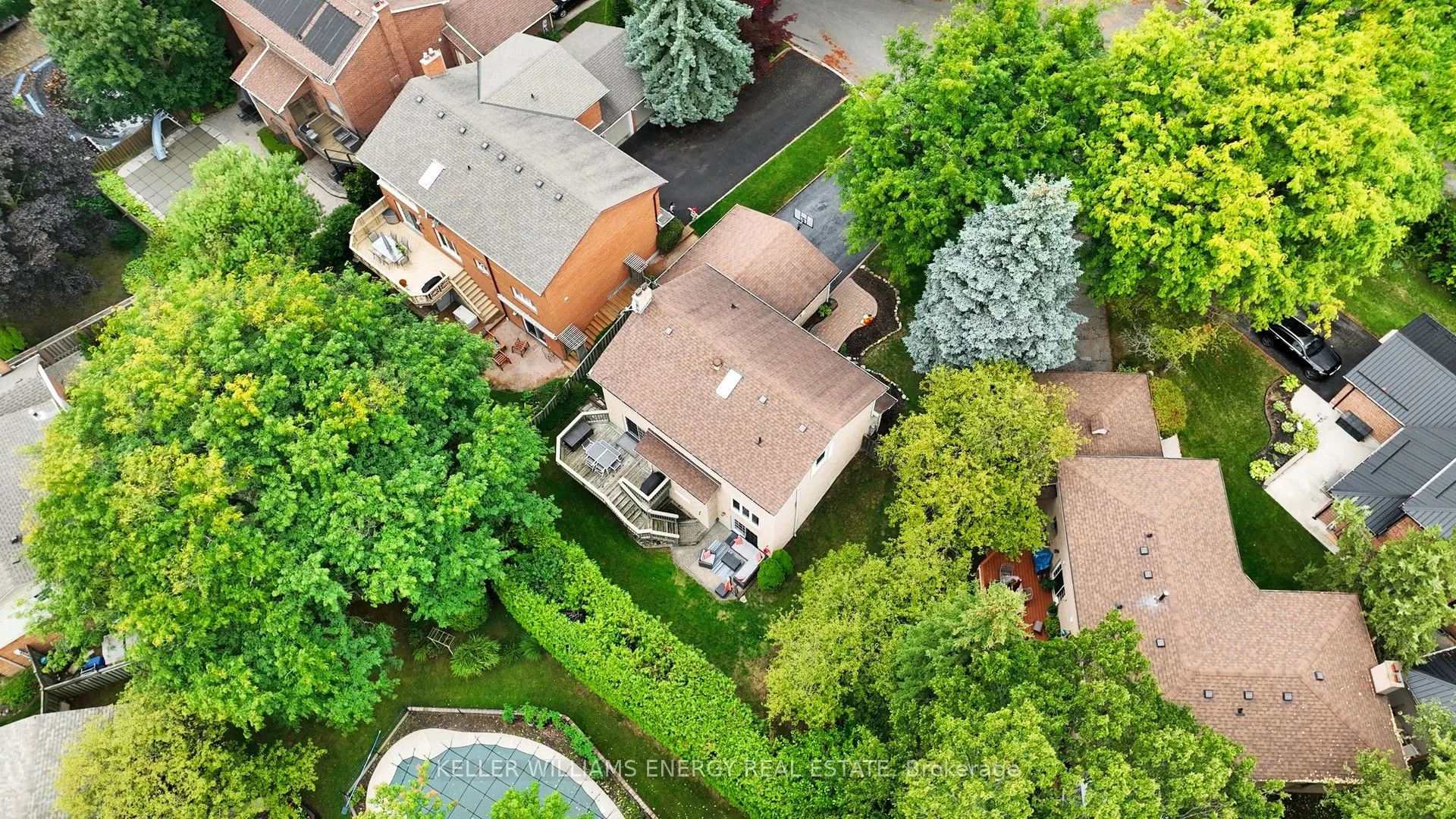 29 Fry Court