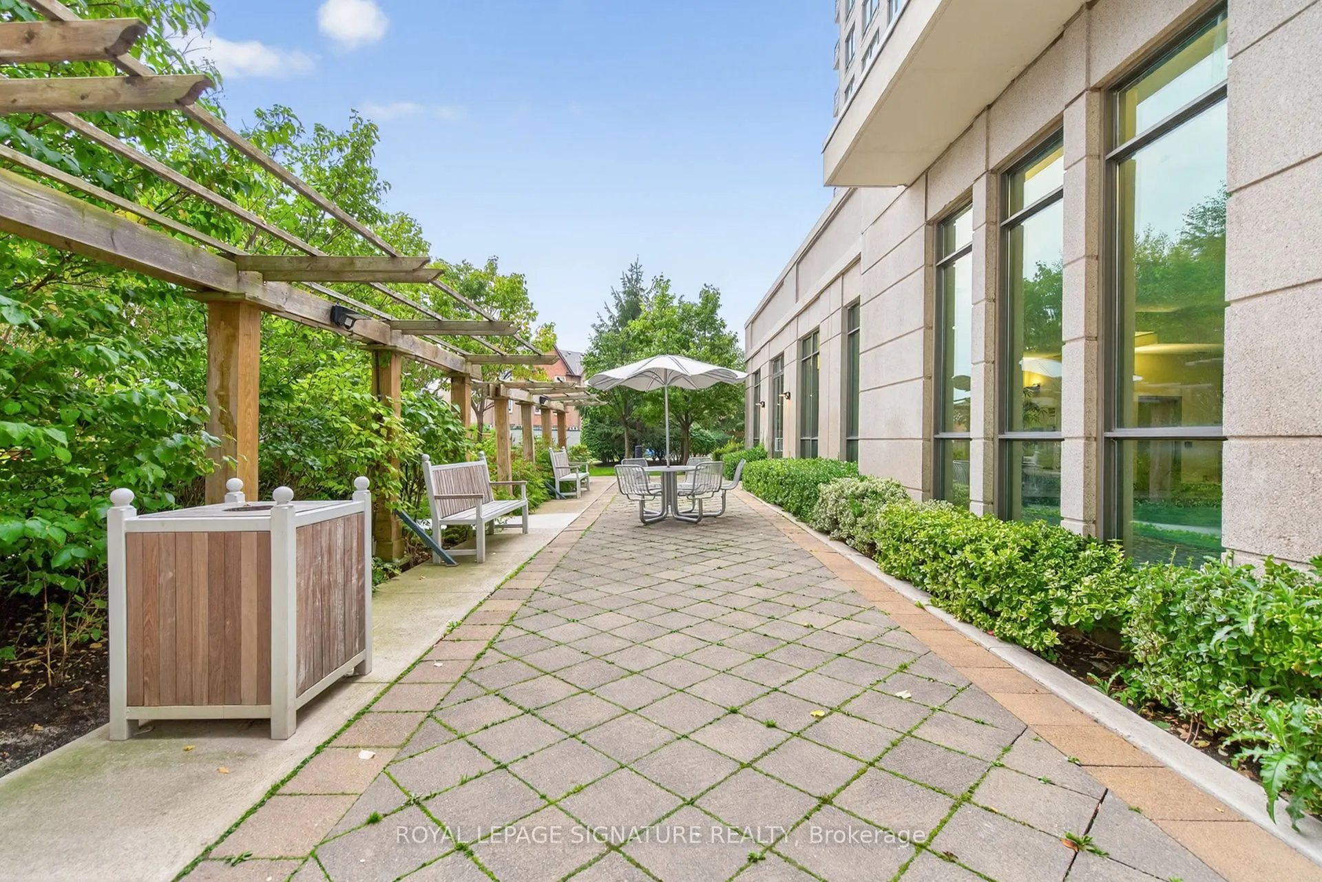 100 Promenade Circle, #406