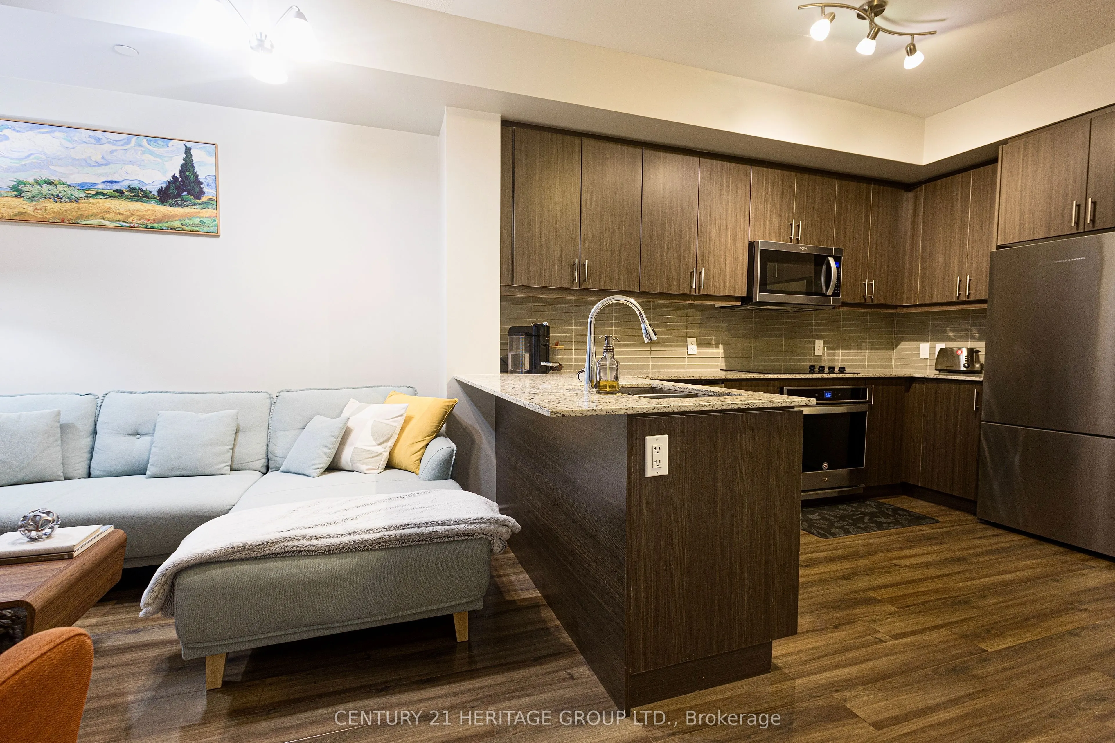 9618 Yonge Street, #1007
