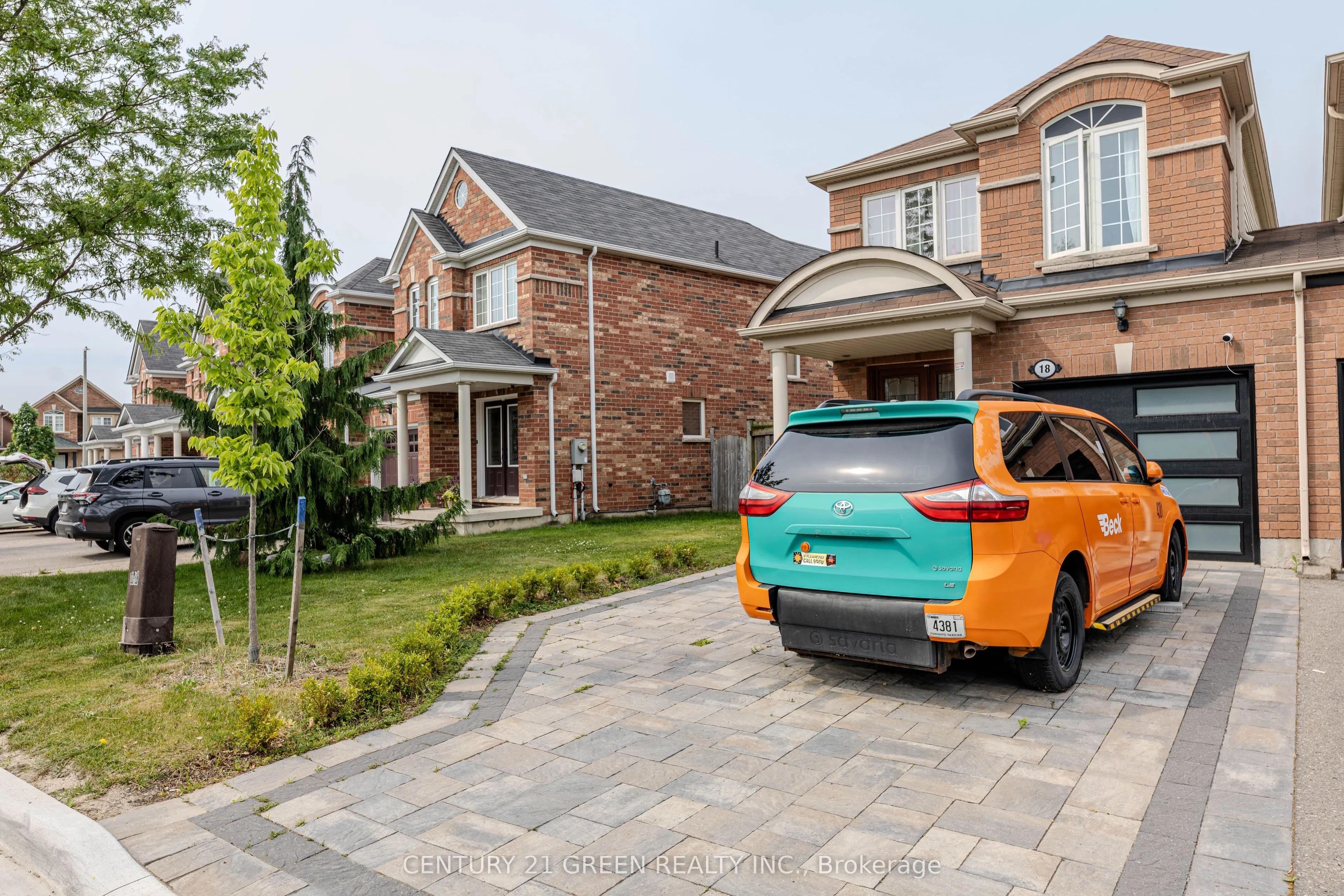 18 Summit Drive