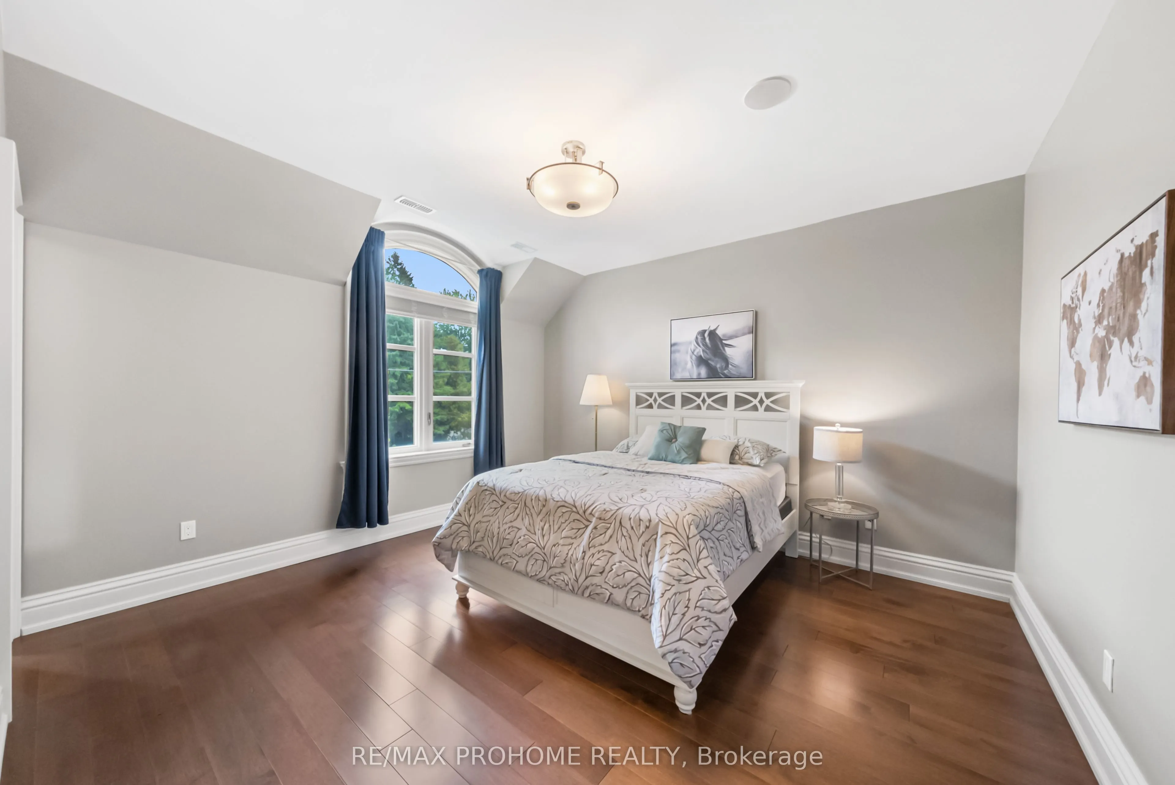 38 Park Crescent