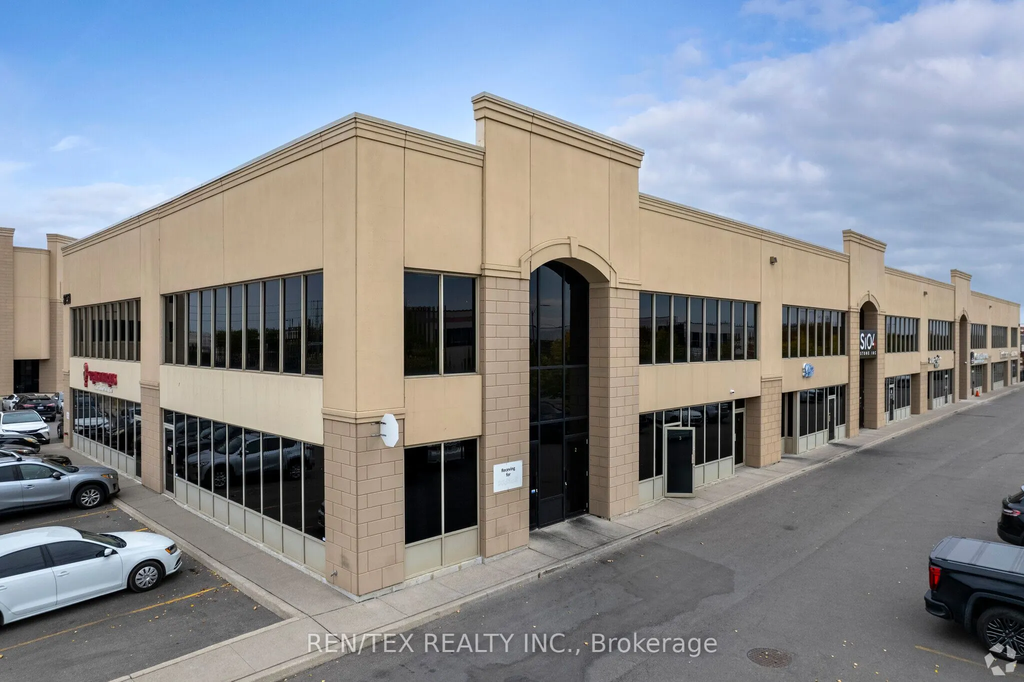 8750 Jane Street, #7 & 8