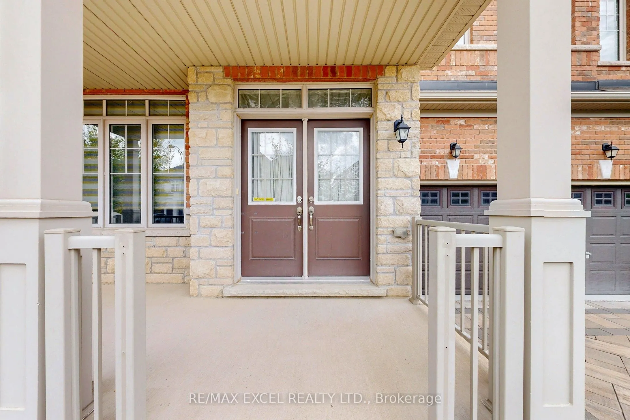 160 Roy Harper Avenue