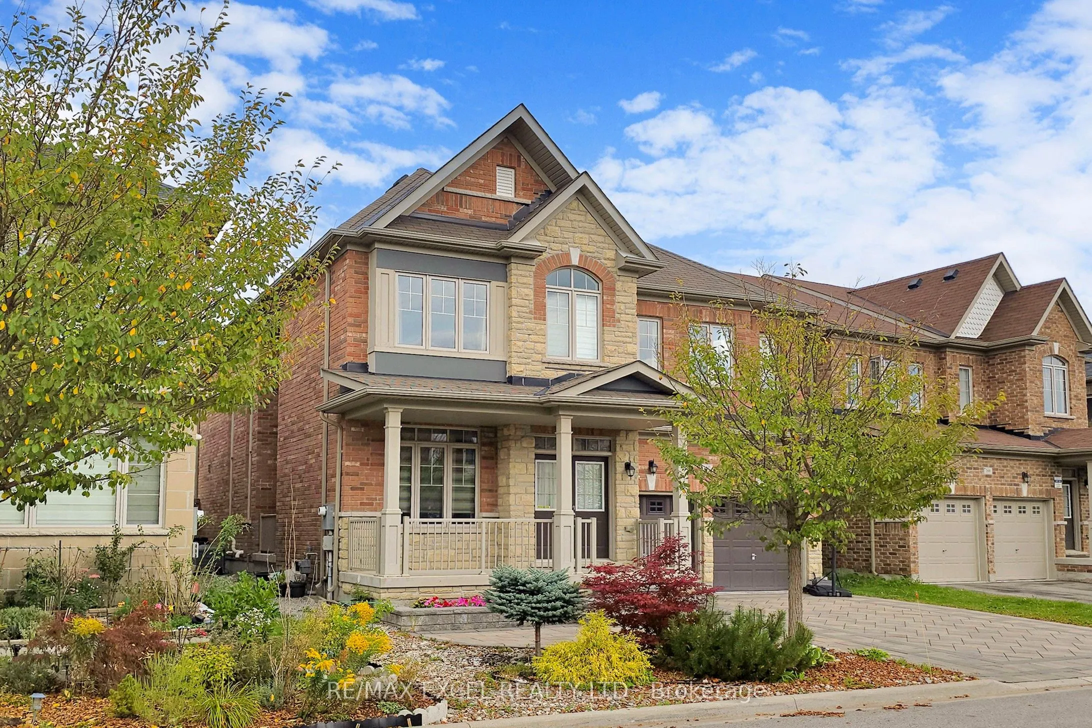 160 Roy Harper Avenue