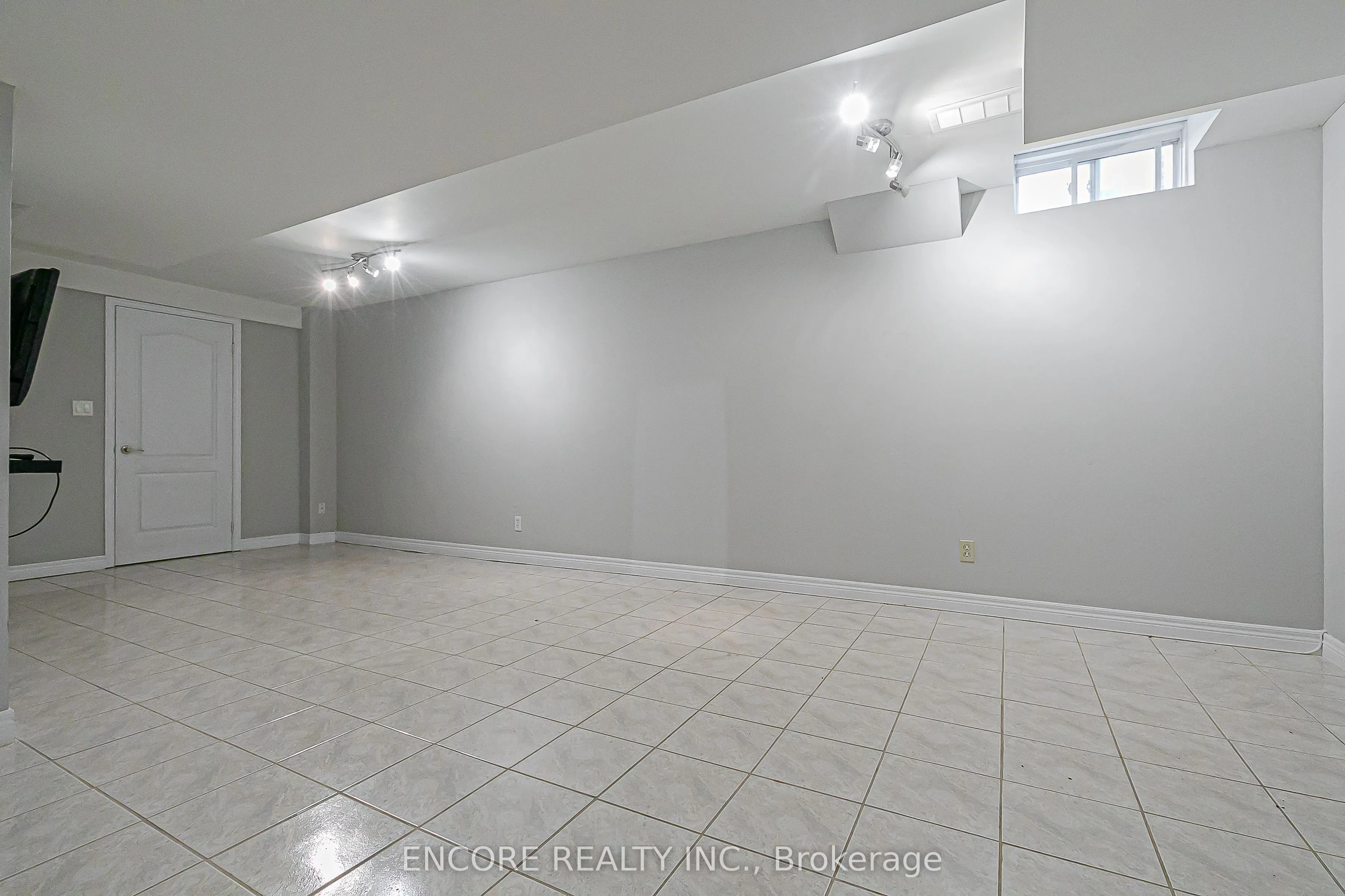 252 Forest Run Boulevard