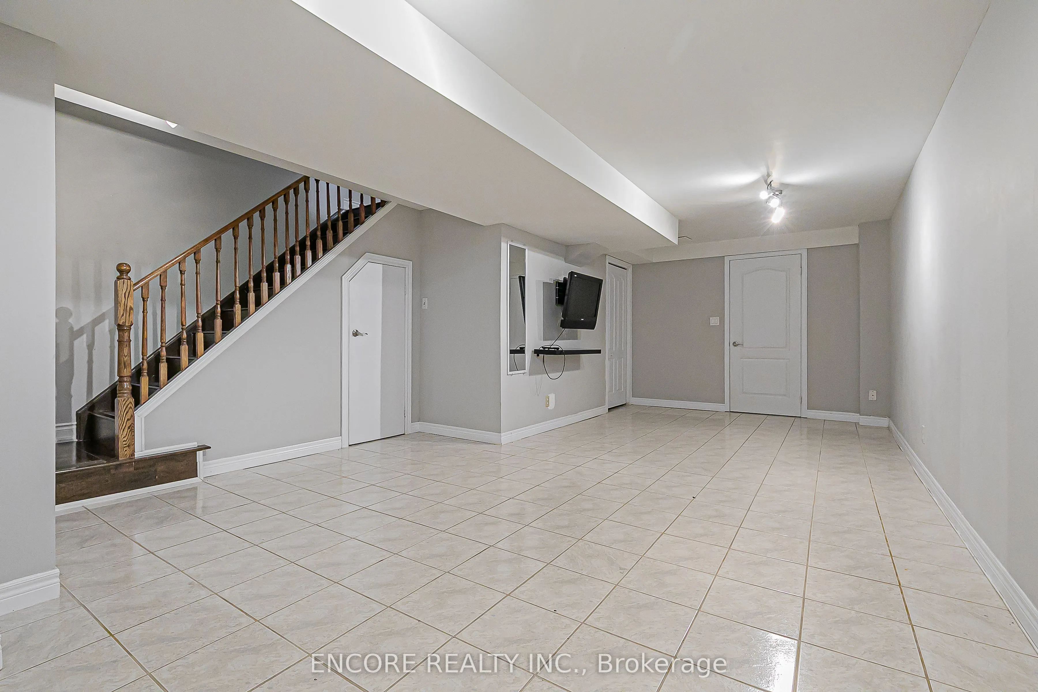 252 Forest Run Boulevard