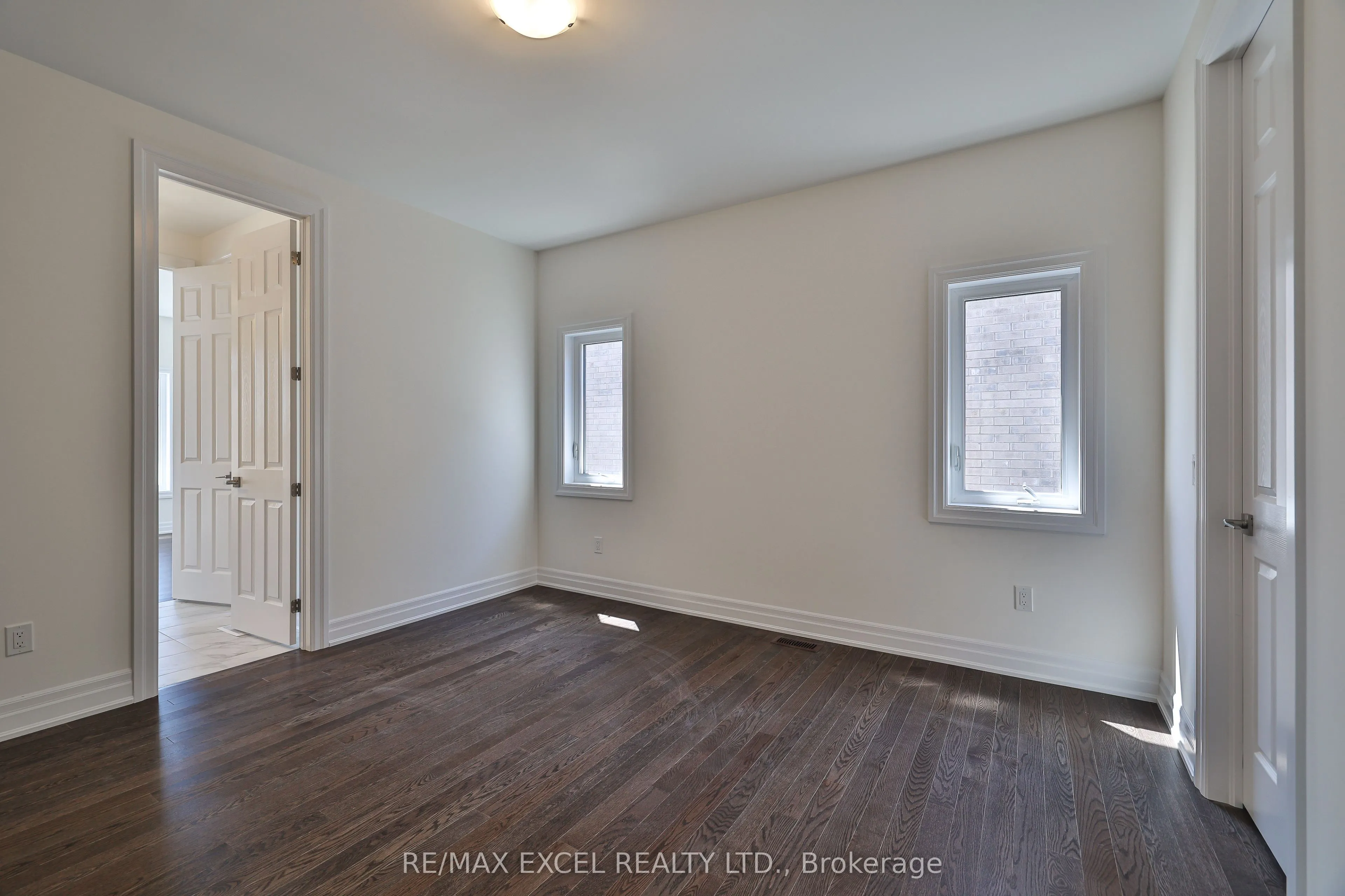 24 Sunny Acre Crescent