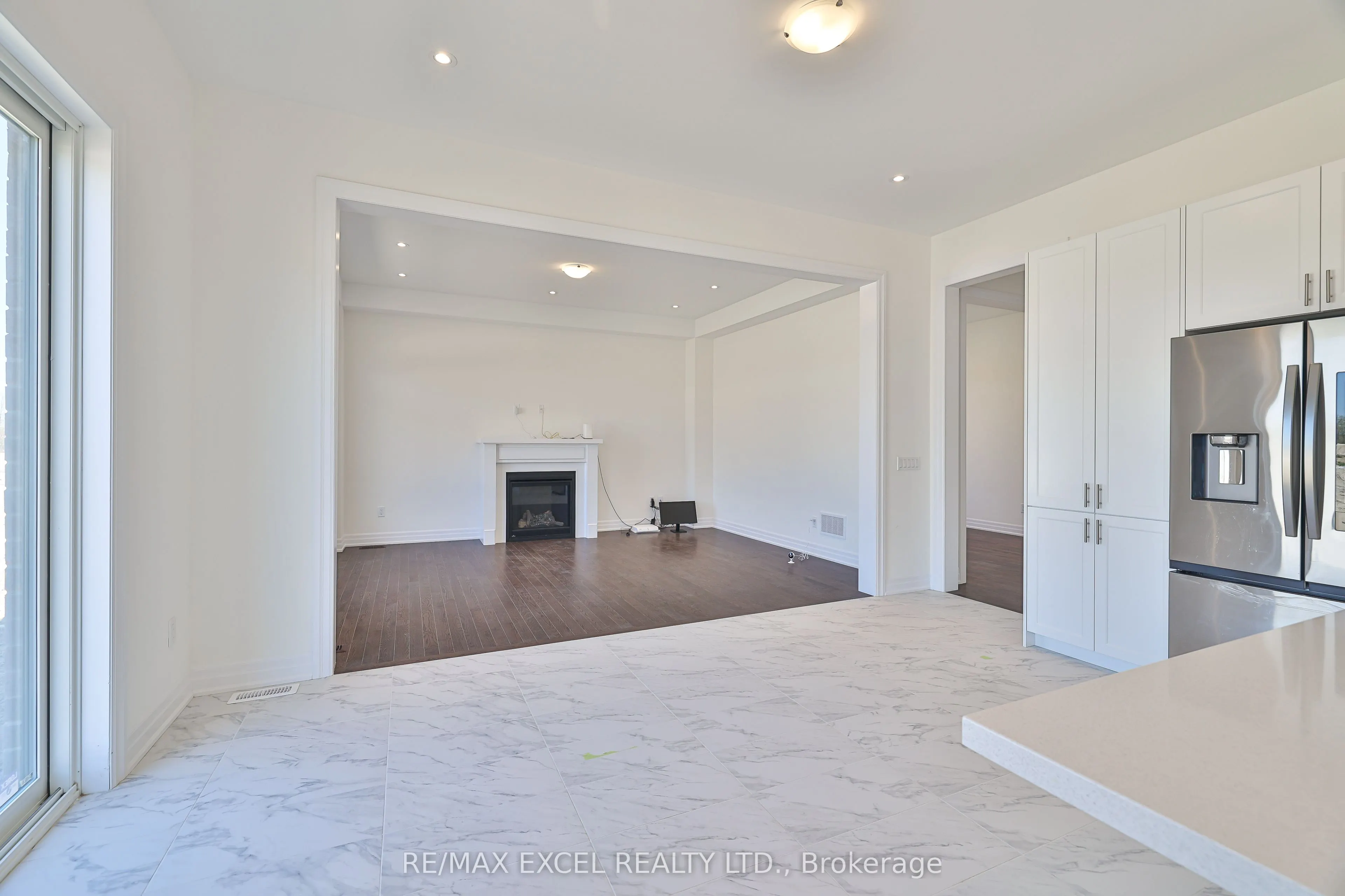 24 Sunny Acre Crescent