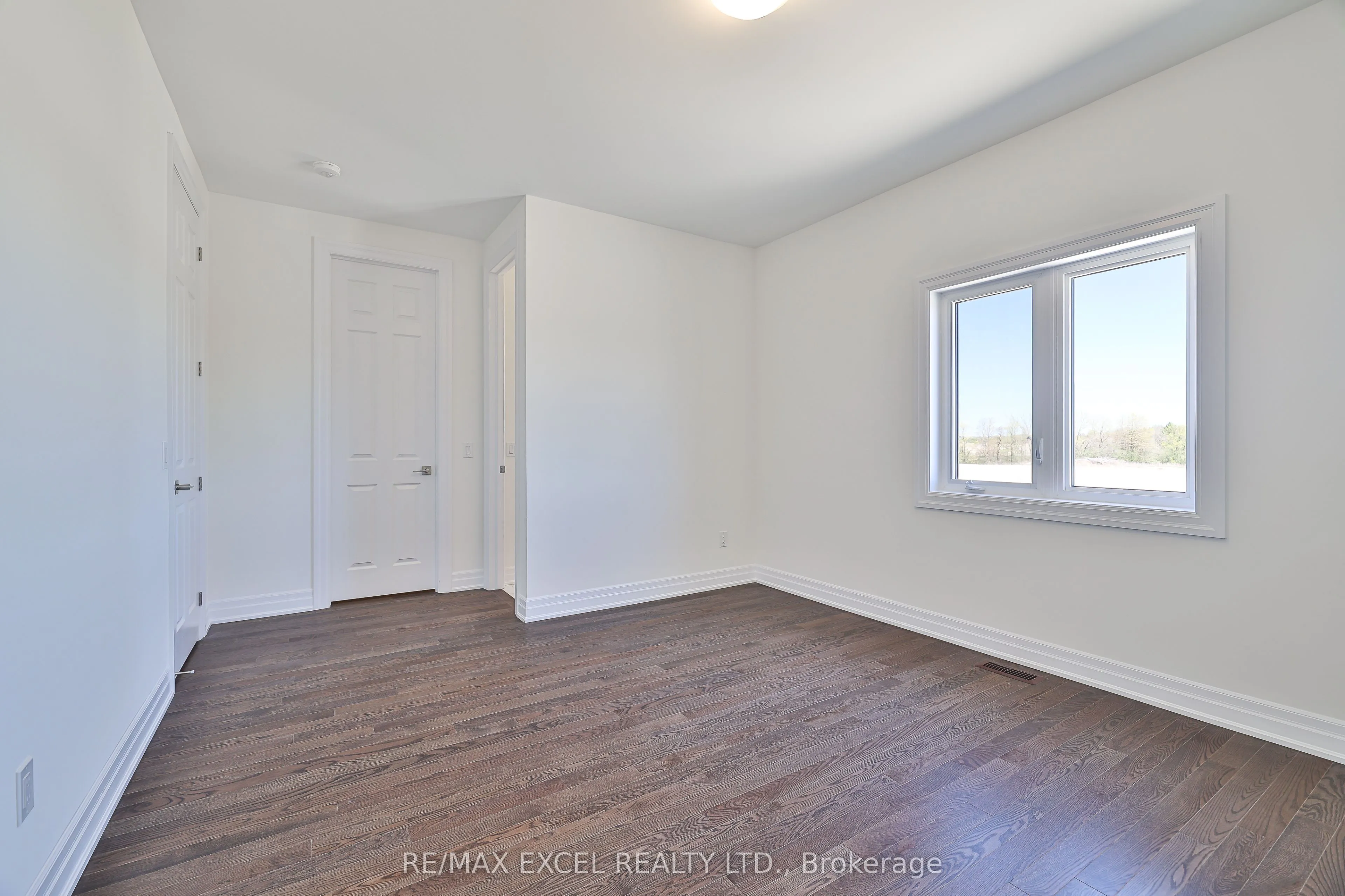 24 Sunny Acre Crescent
