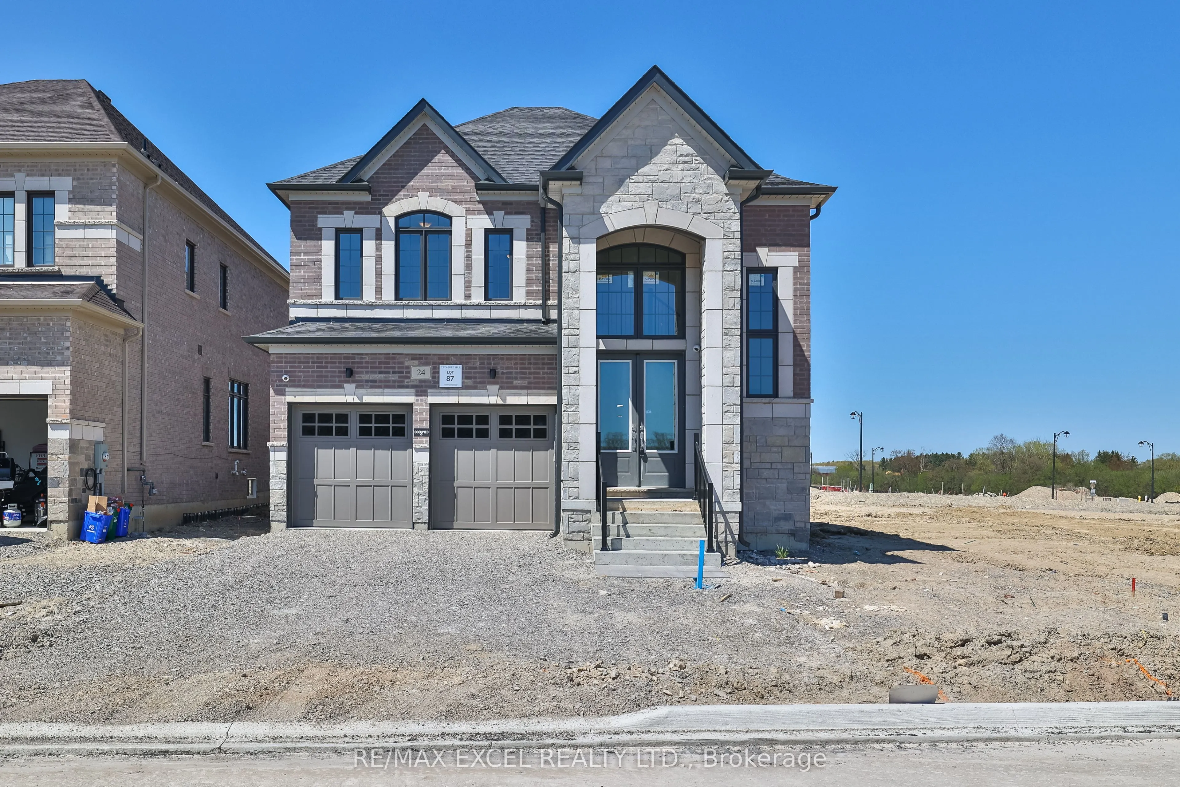 24 Sunny Acre Crescent