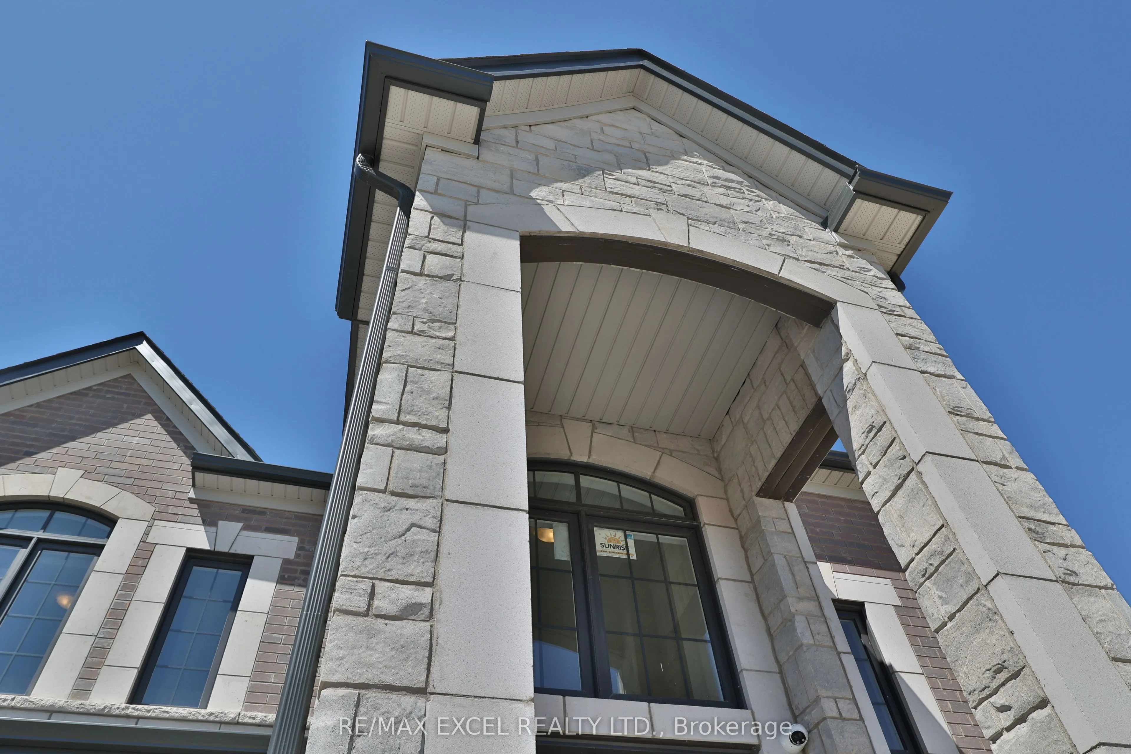 24 Sunny Acre Crescent