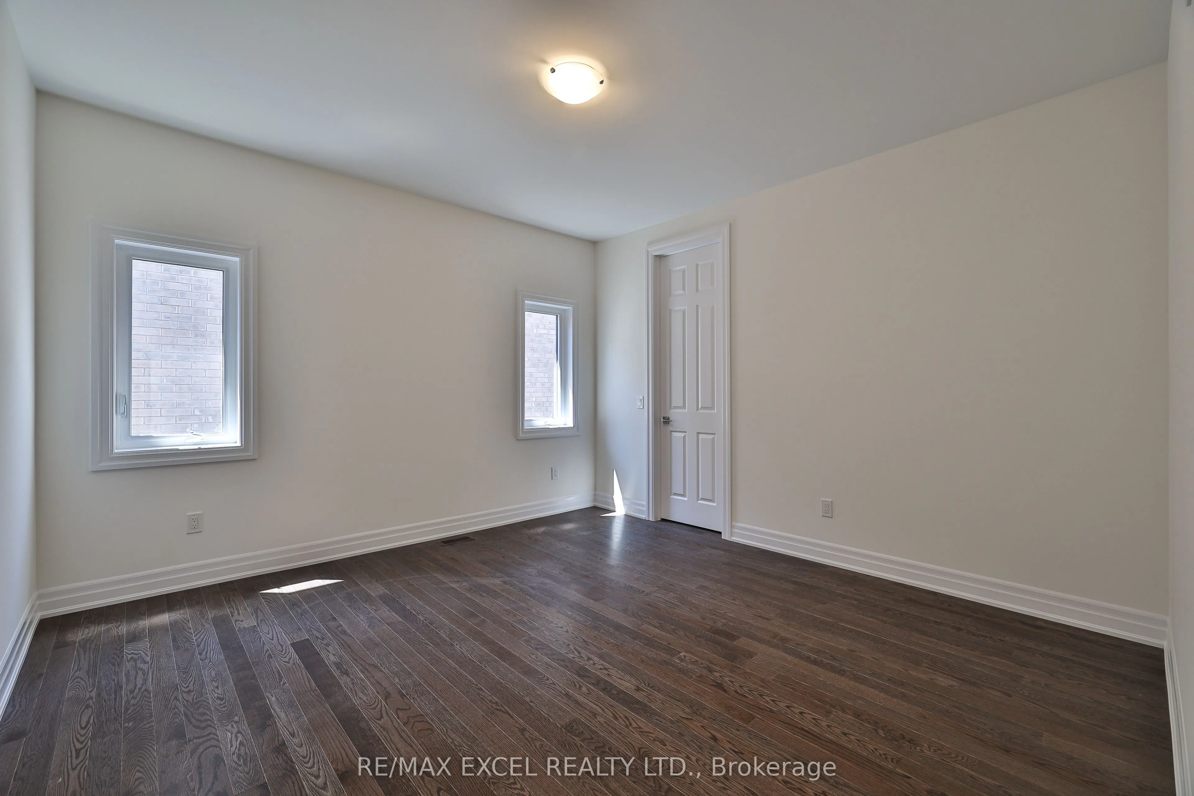 24 Sunny Acre Crescent
