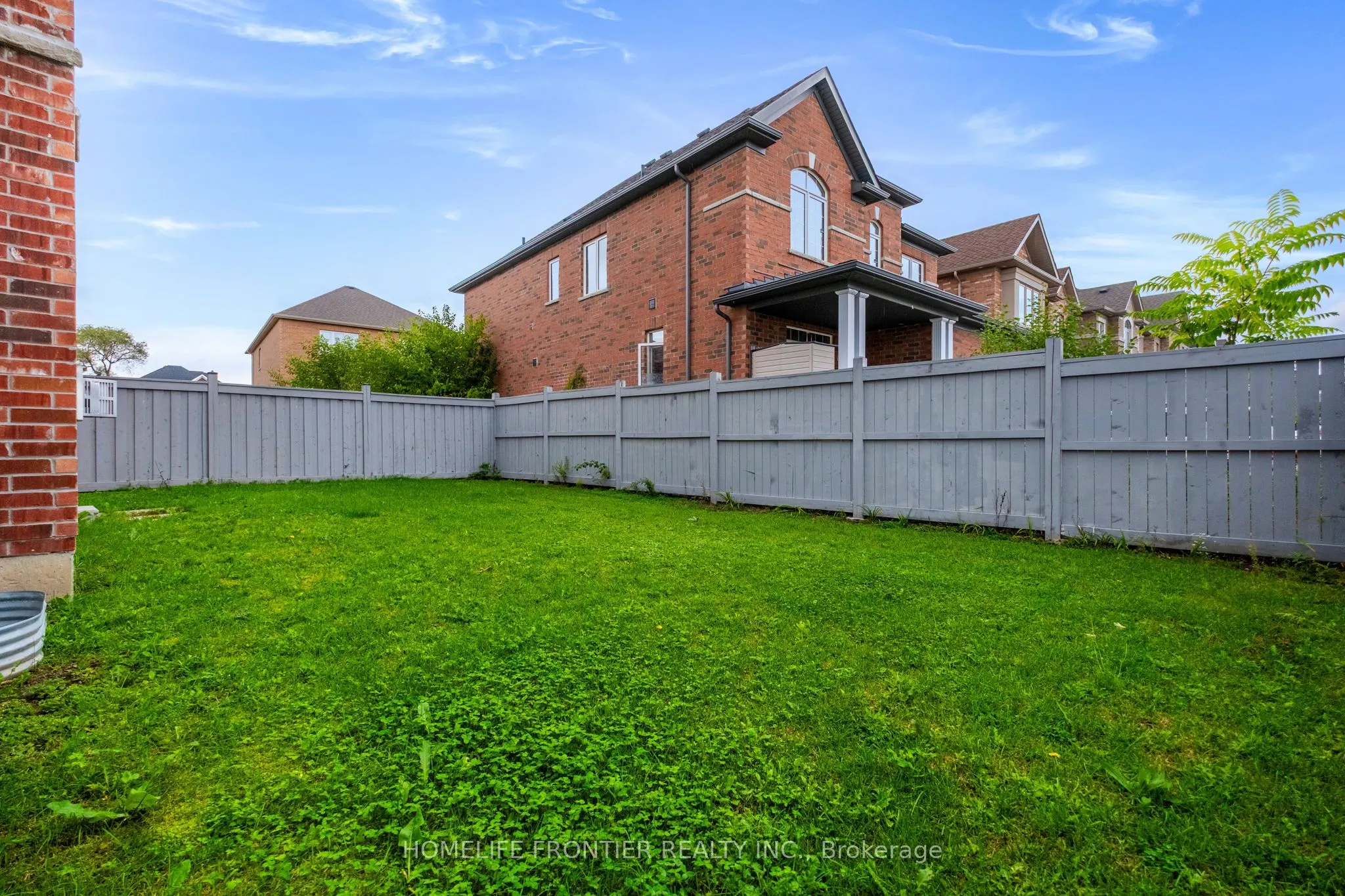 227 Inverness Way