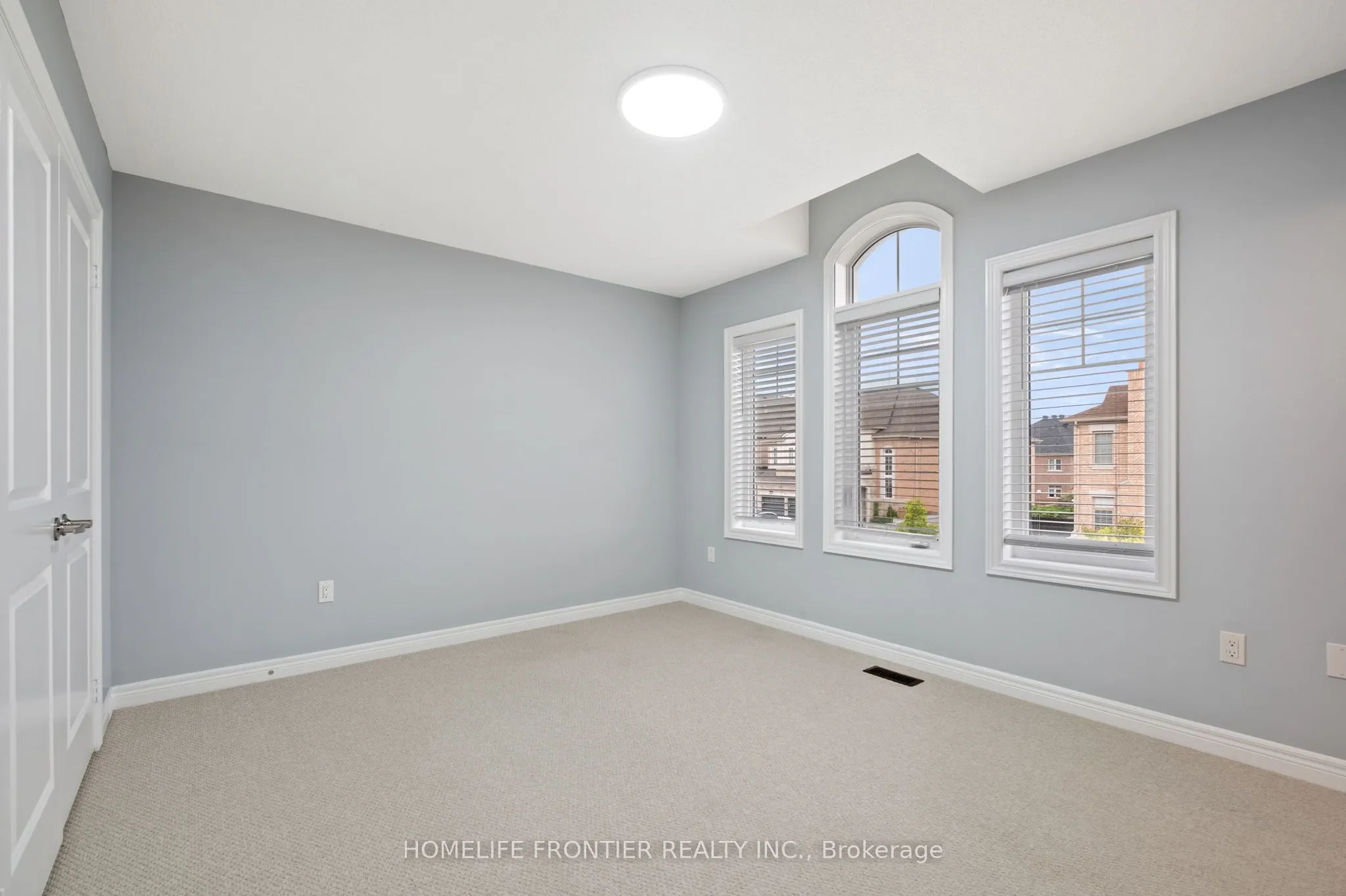 227 Inverness Way