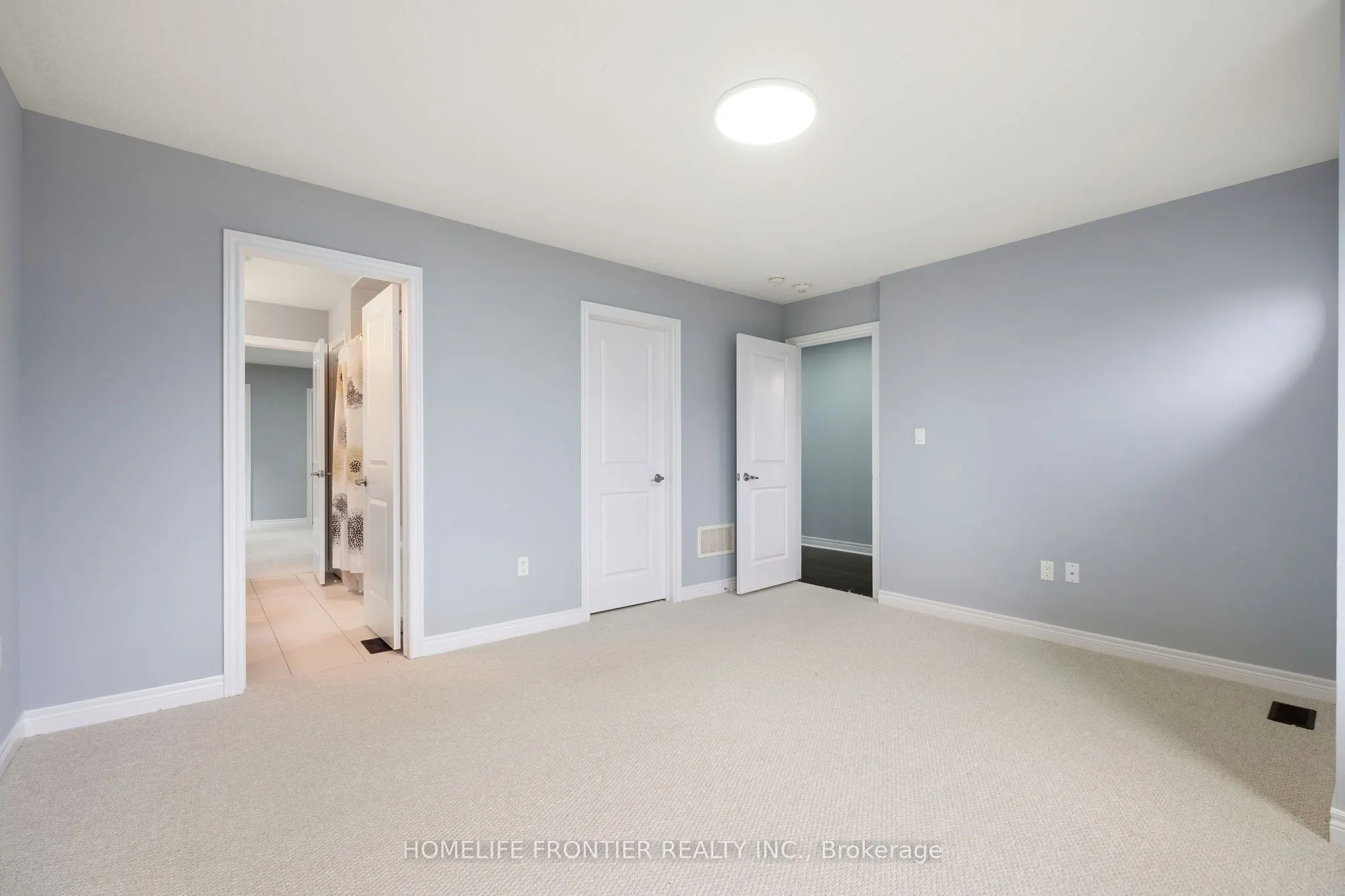 227 Inverness Way