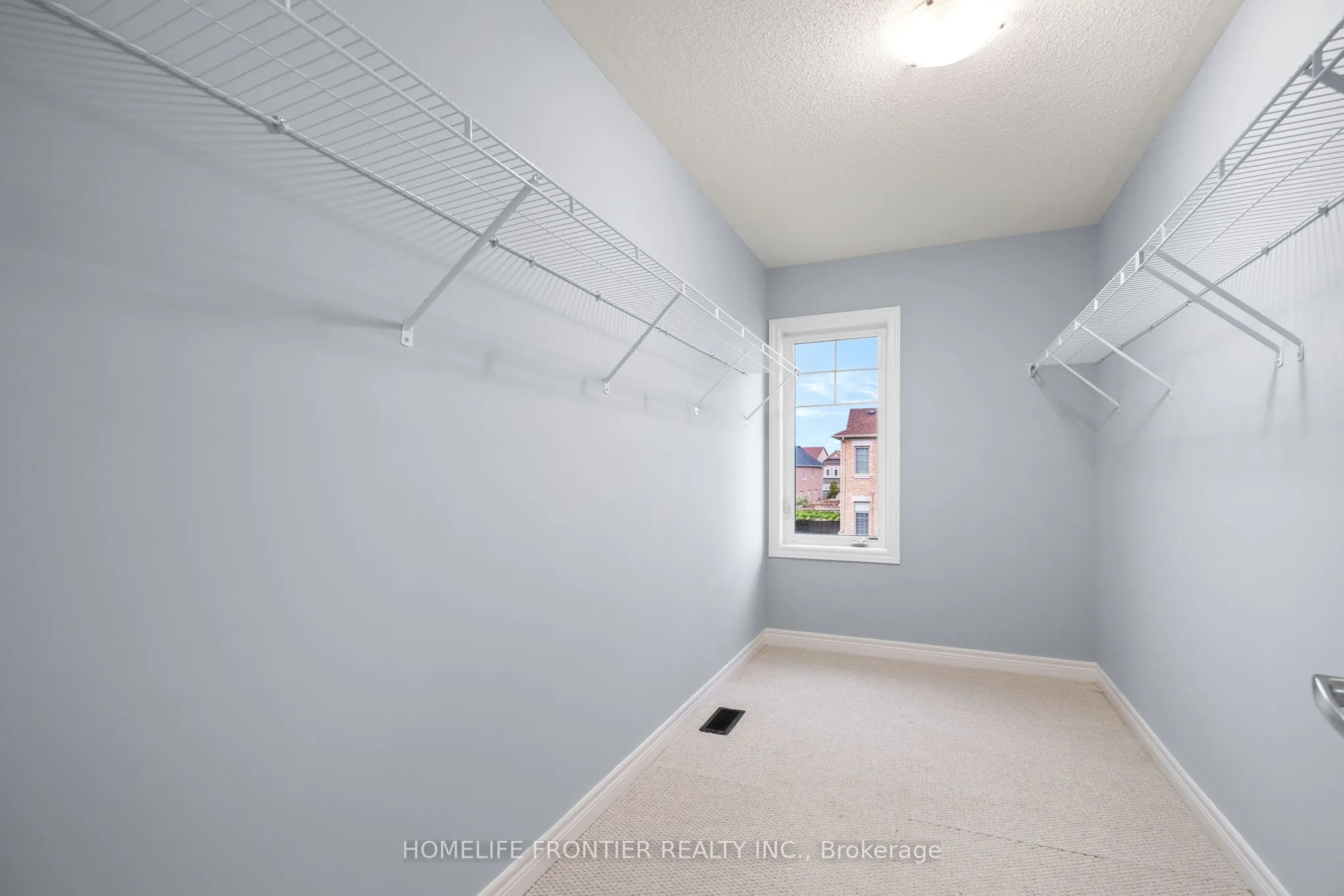227 Inverness Way