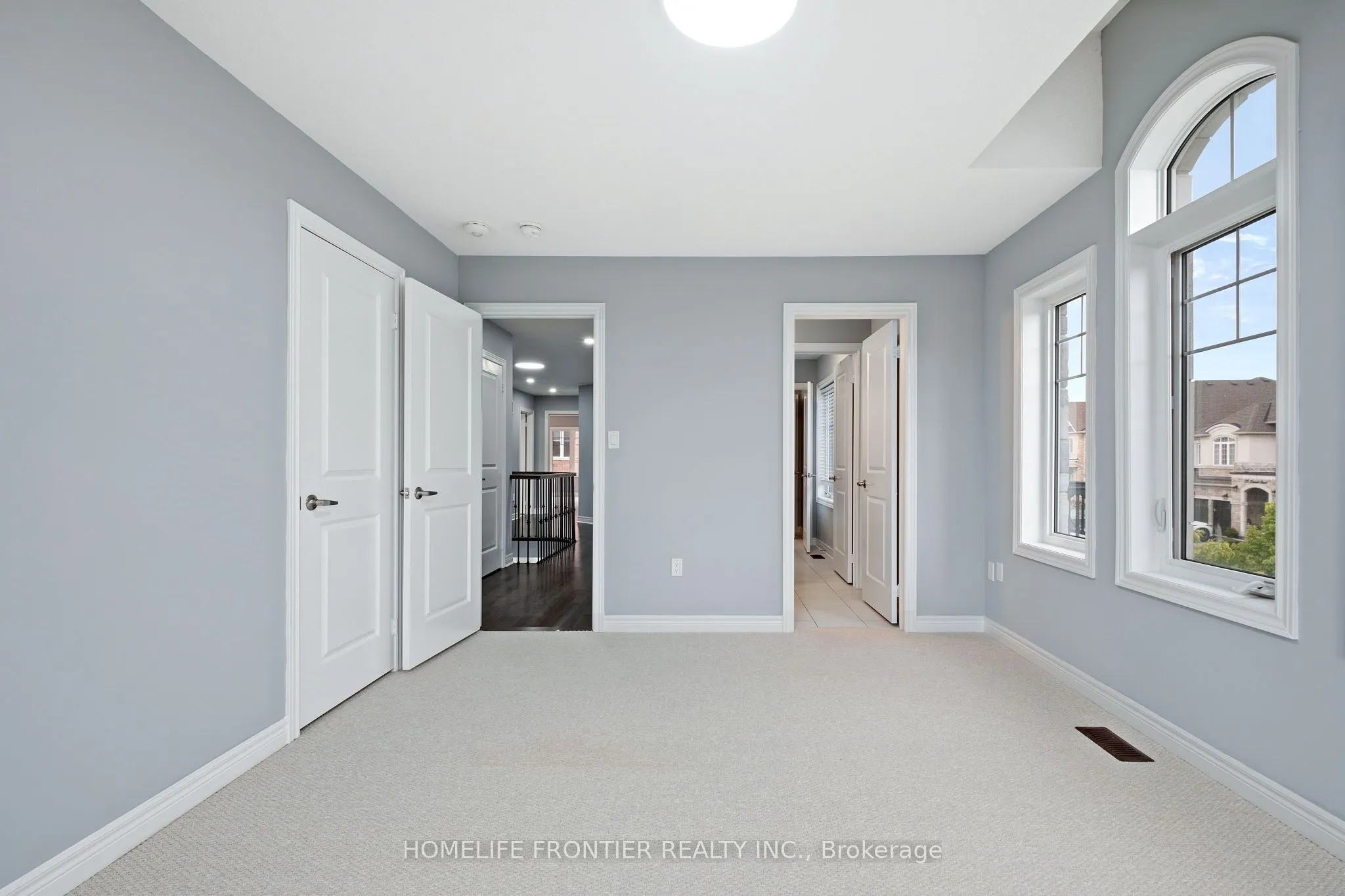 227 Inverness Way