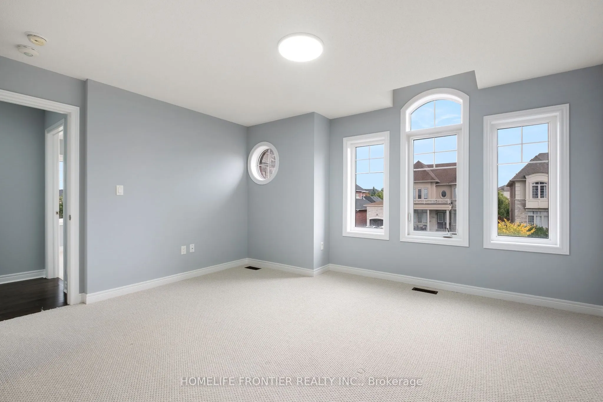 227 Inverness Way
