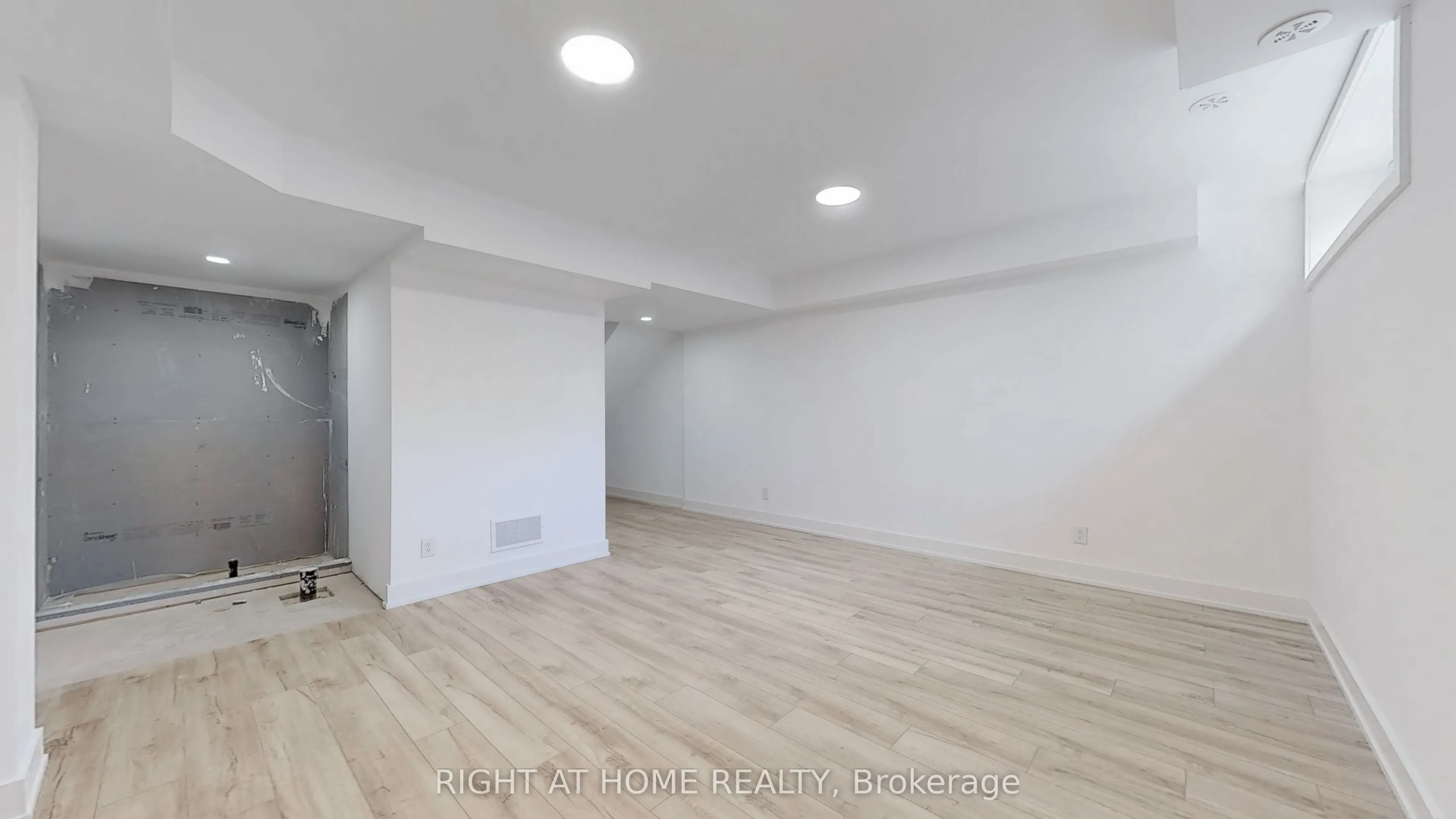 21 Chestnut Court
