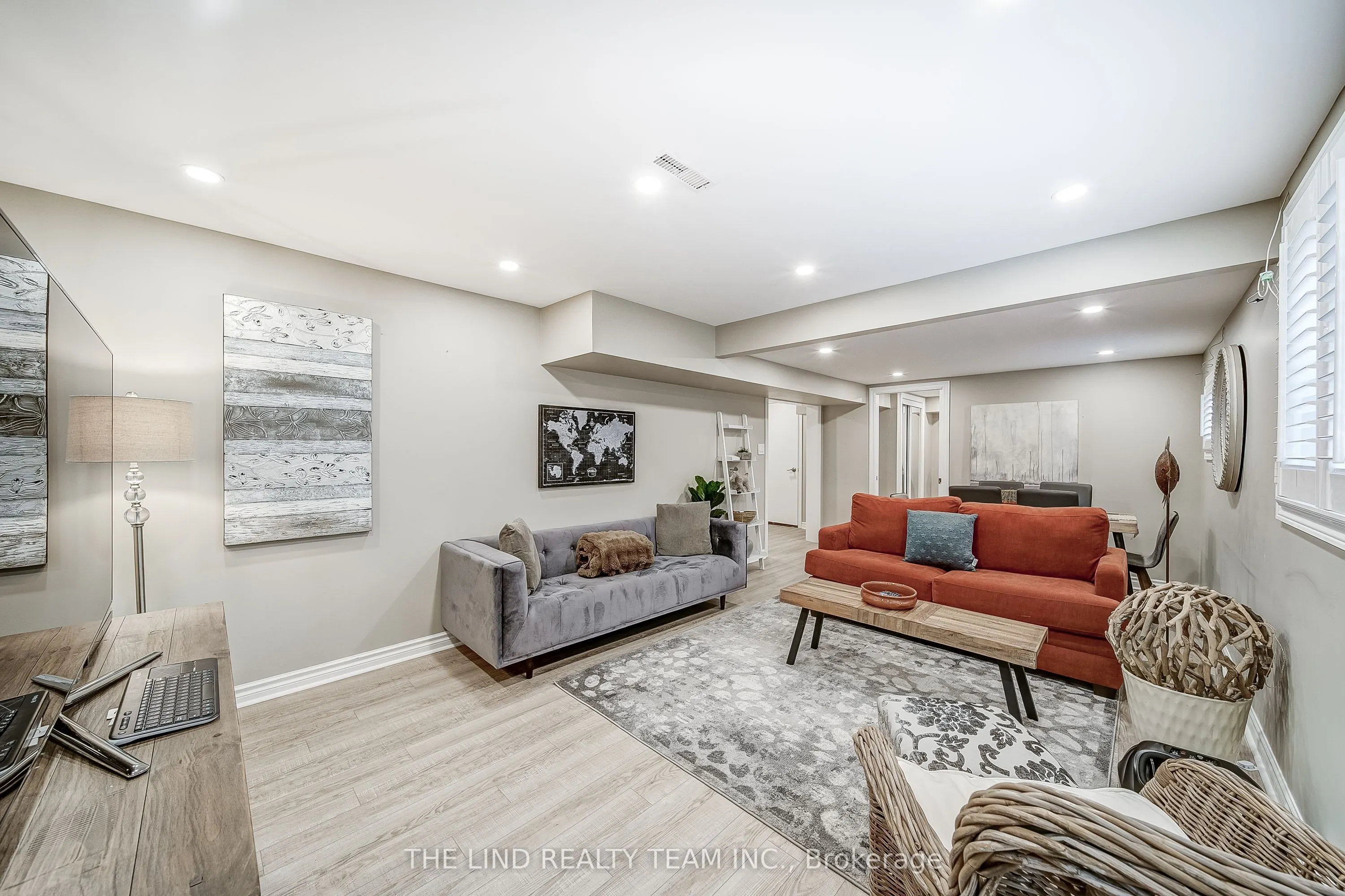 35 Golf Links Drive