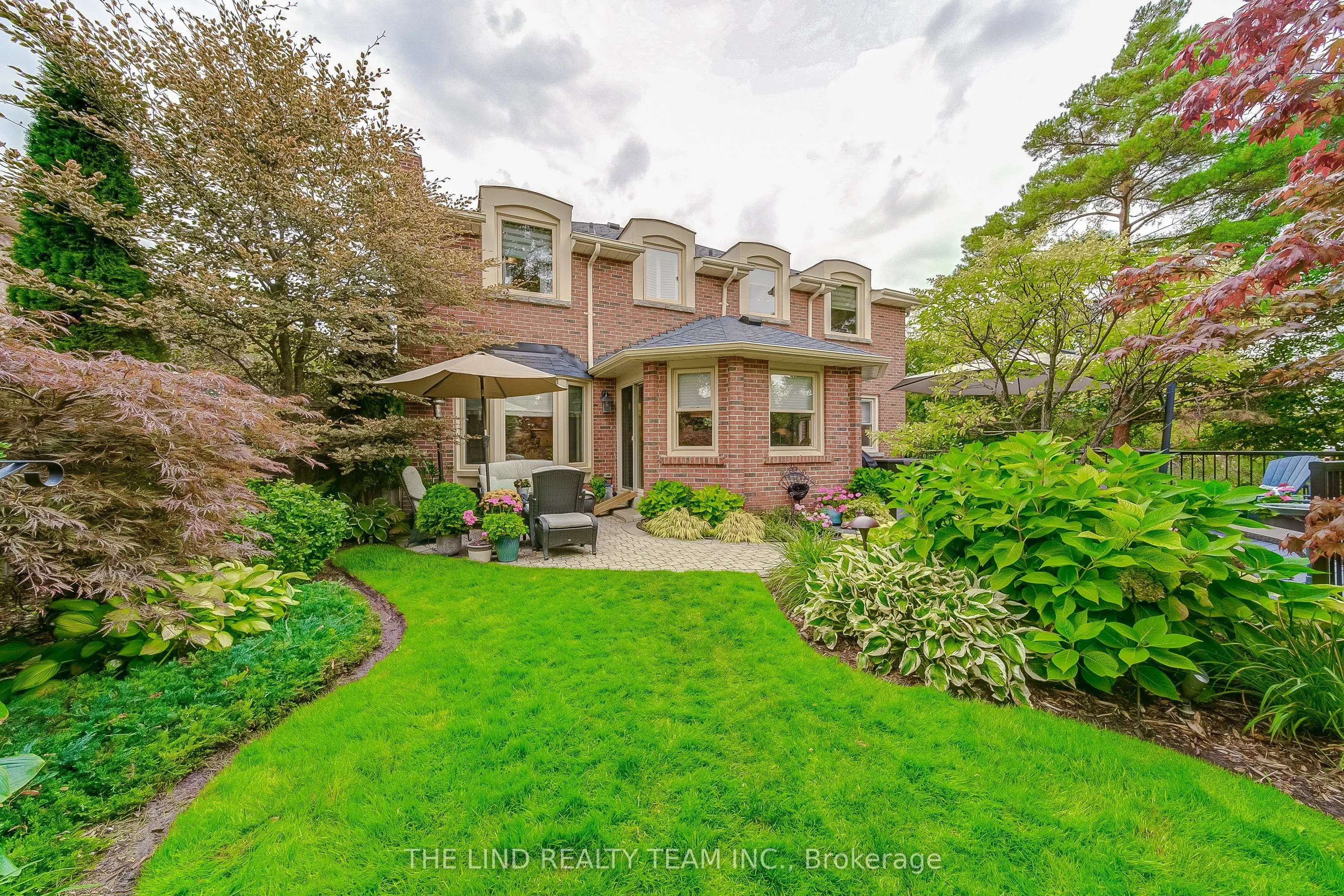 35 Golf Links Drive