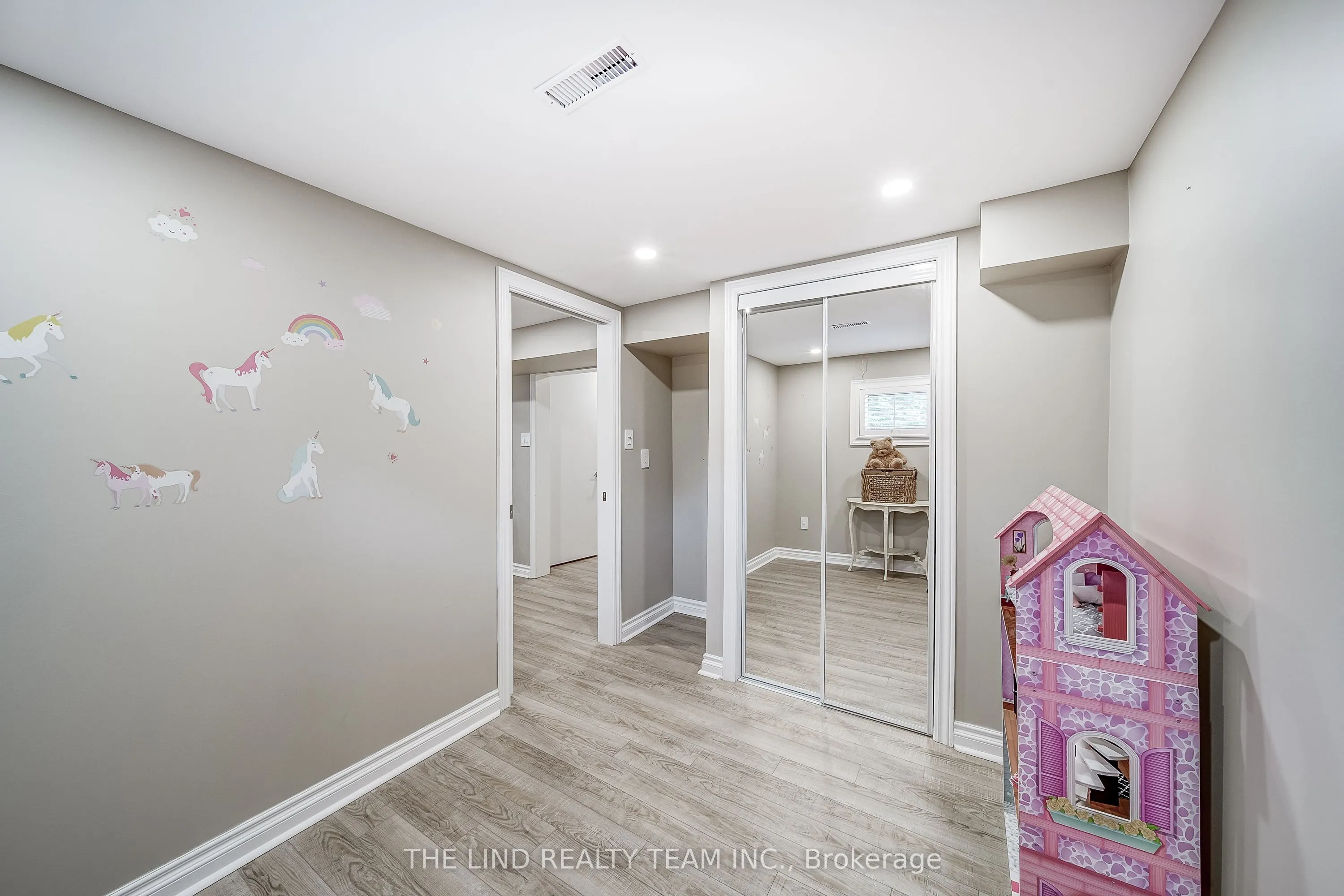 35 Golf Links Drive