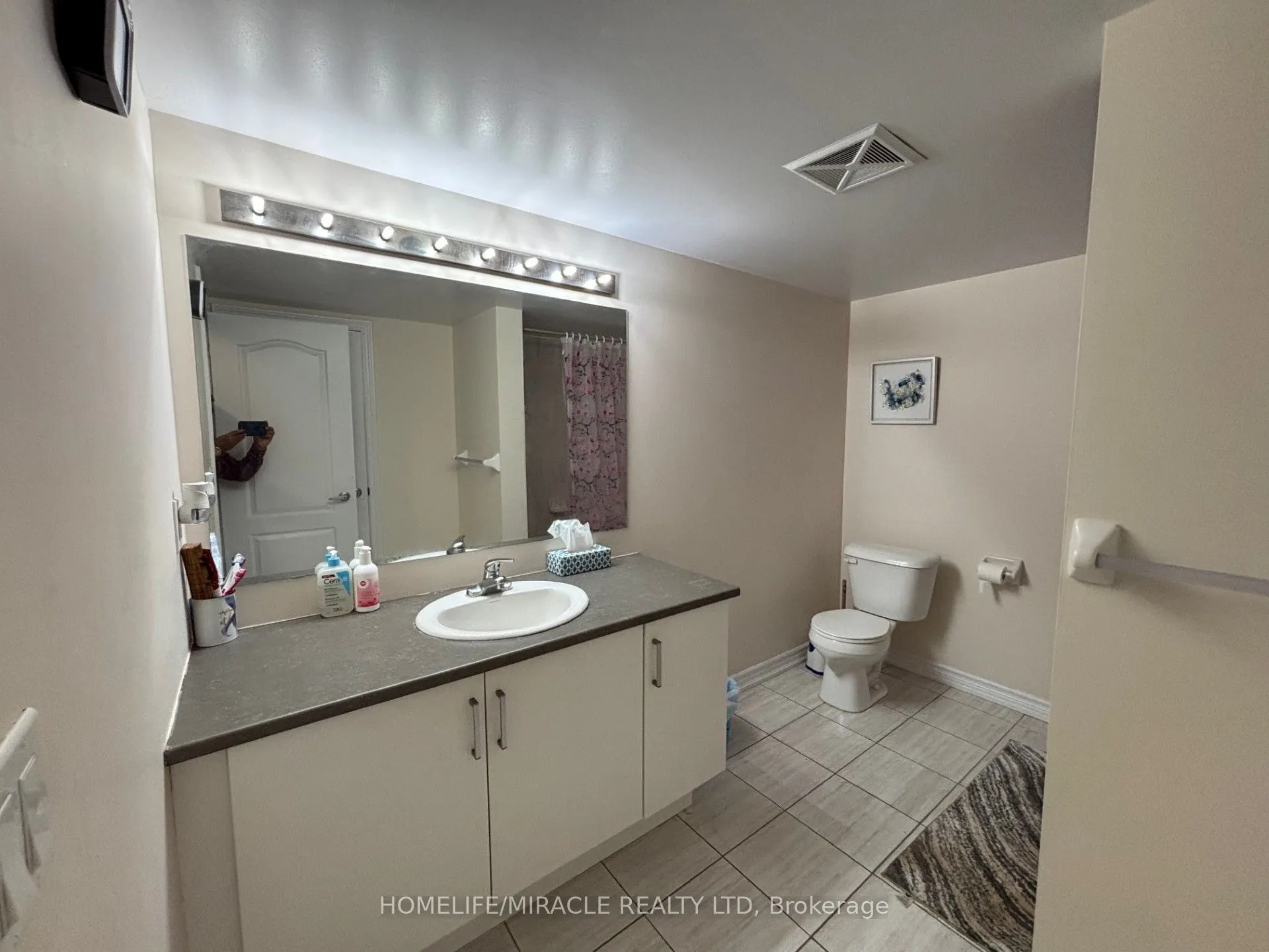 181 Parktree Drive, #33