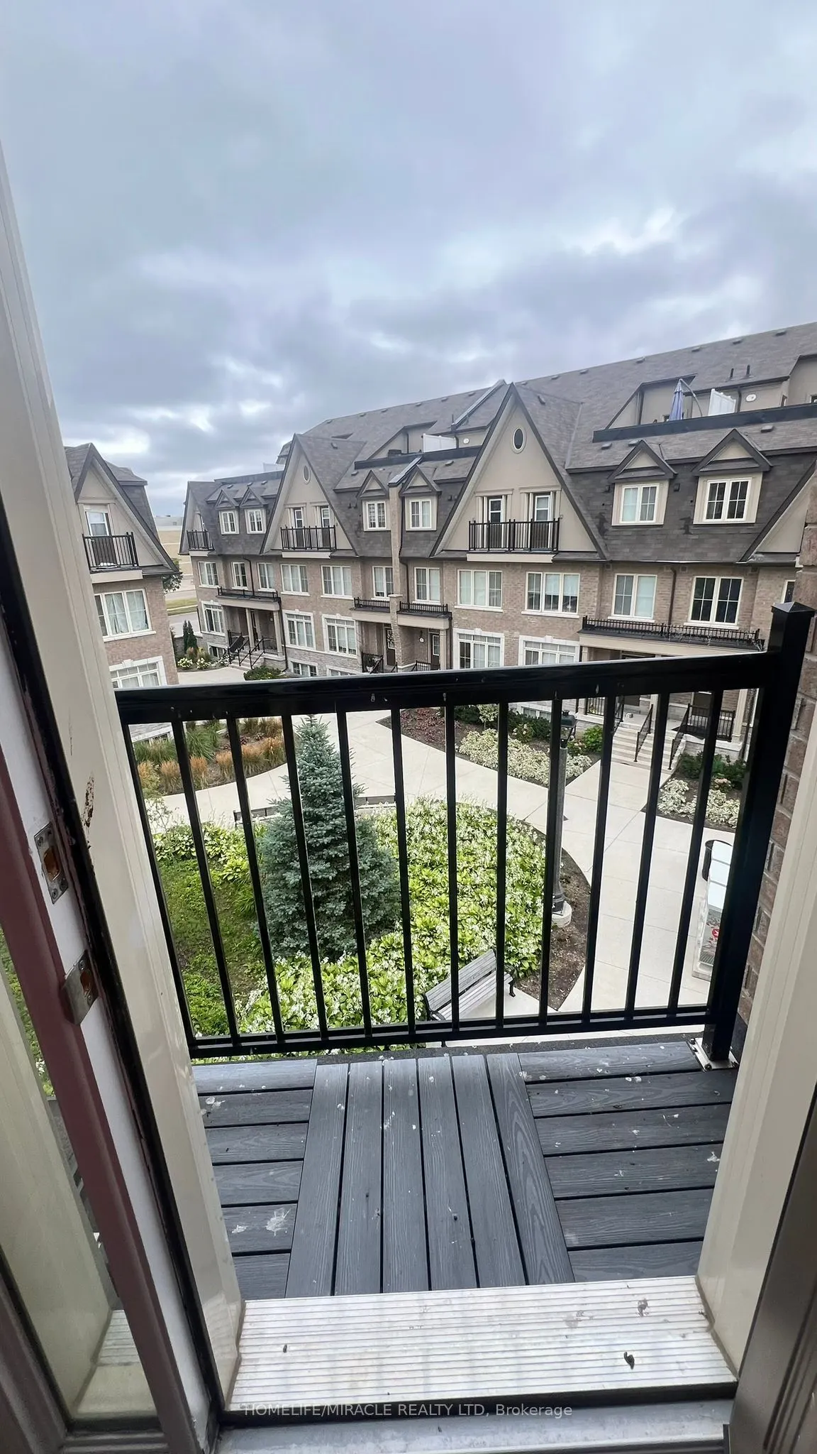 181 Parktree Drive, #33