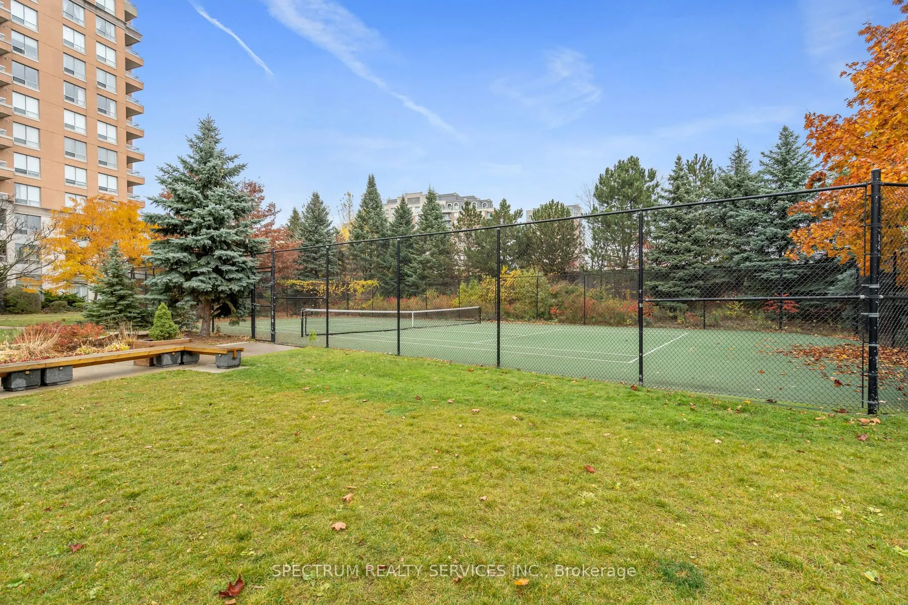 9 Northern Heights Drive, #1016