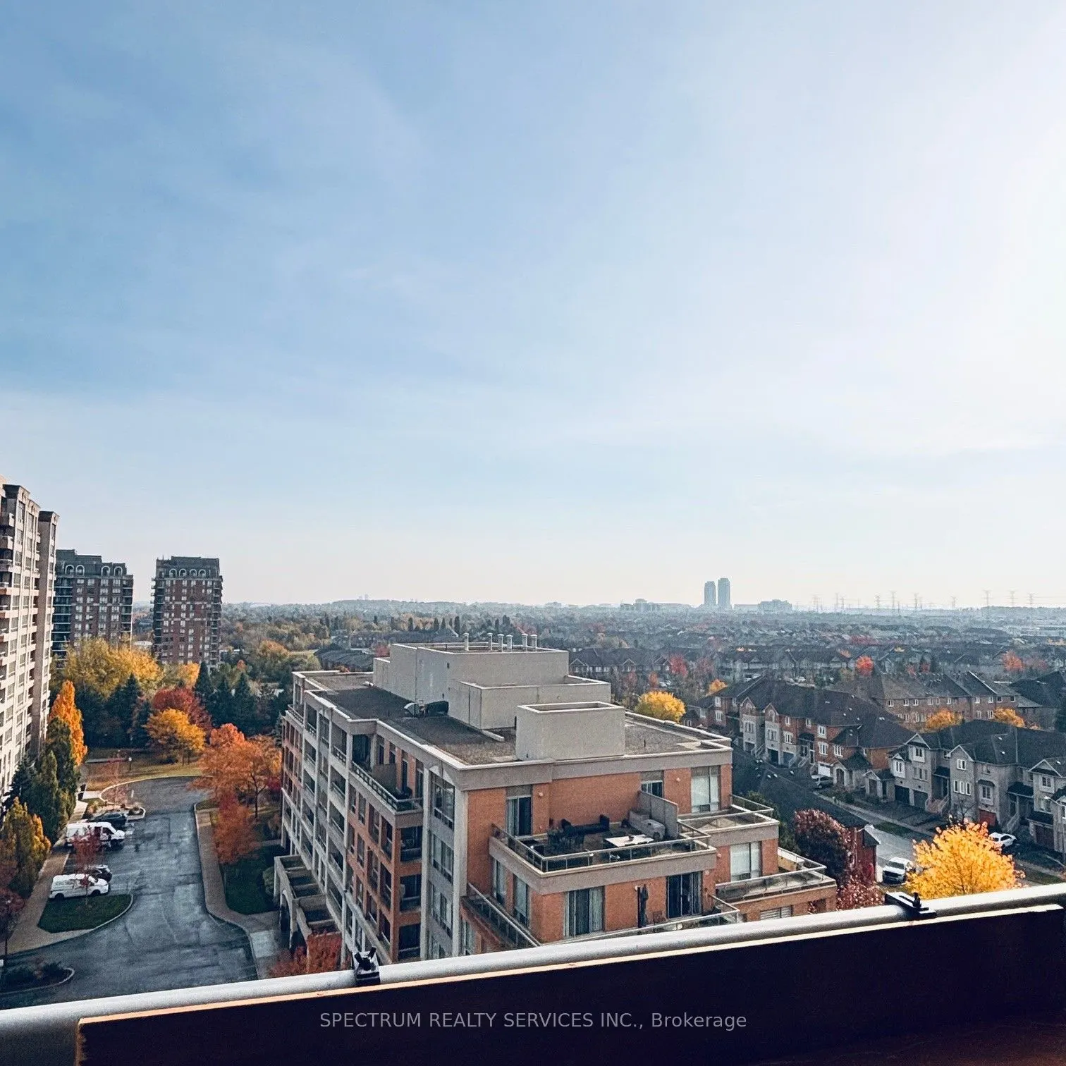 9 Northern Heights Drive, #1016