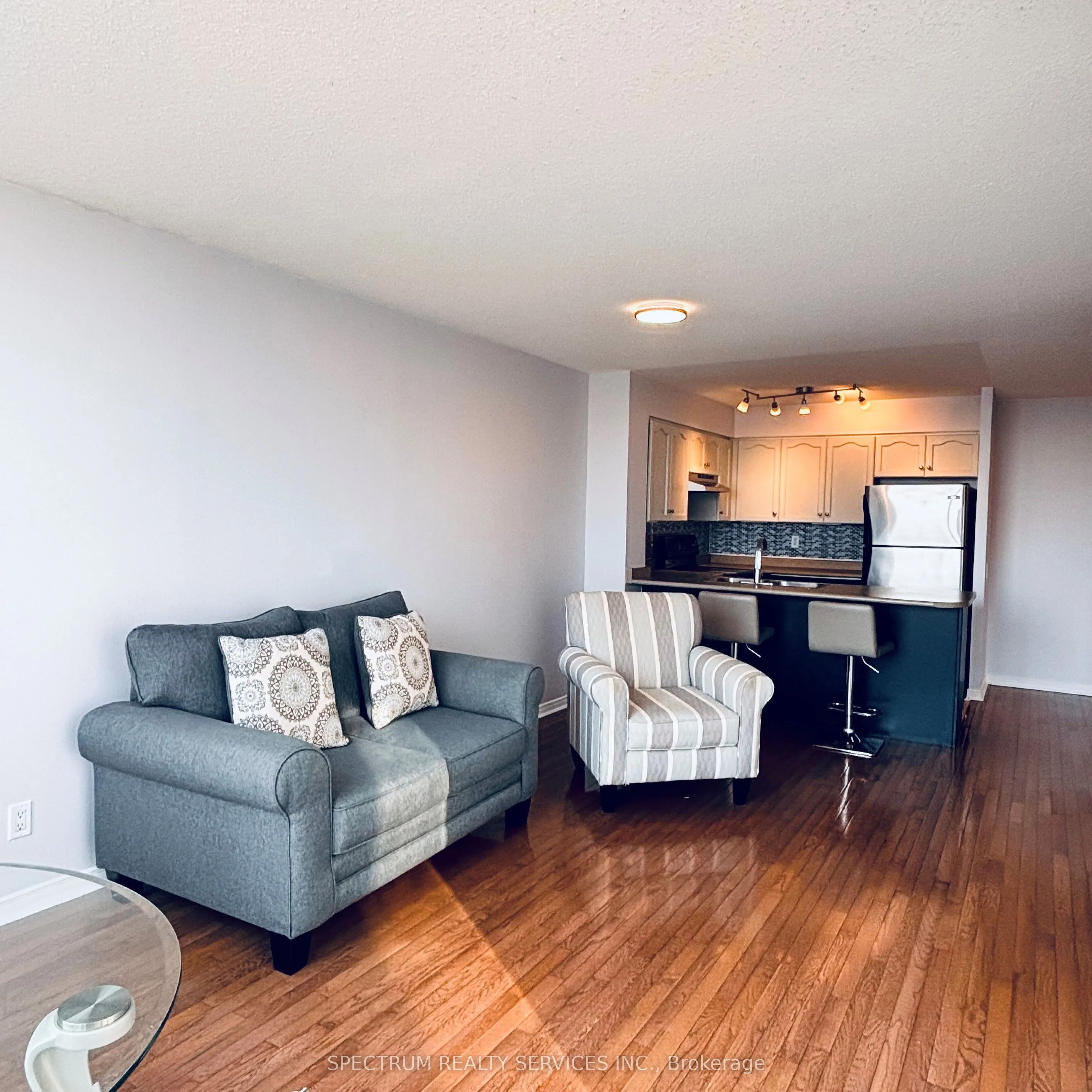 9 Northern Heights Drive, #1016