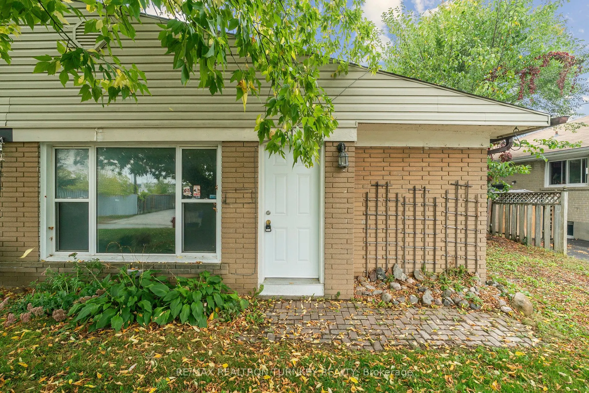 81 Rye Crescent