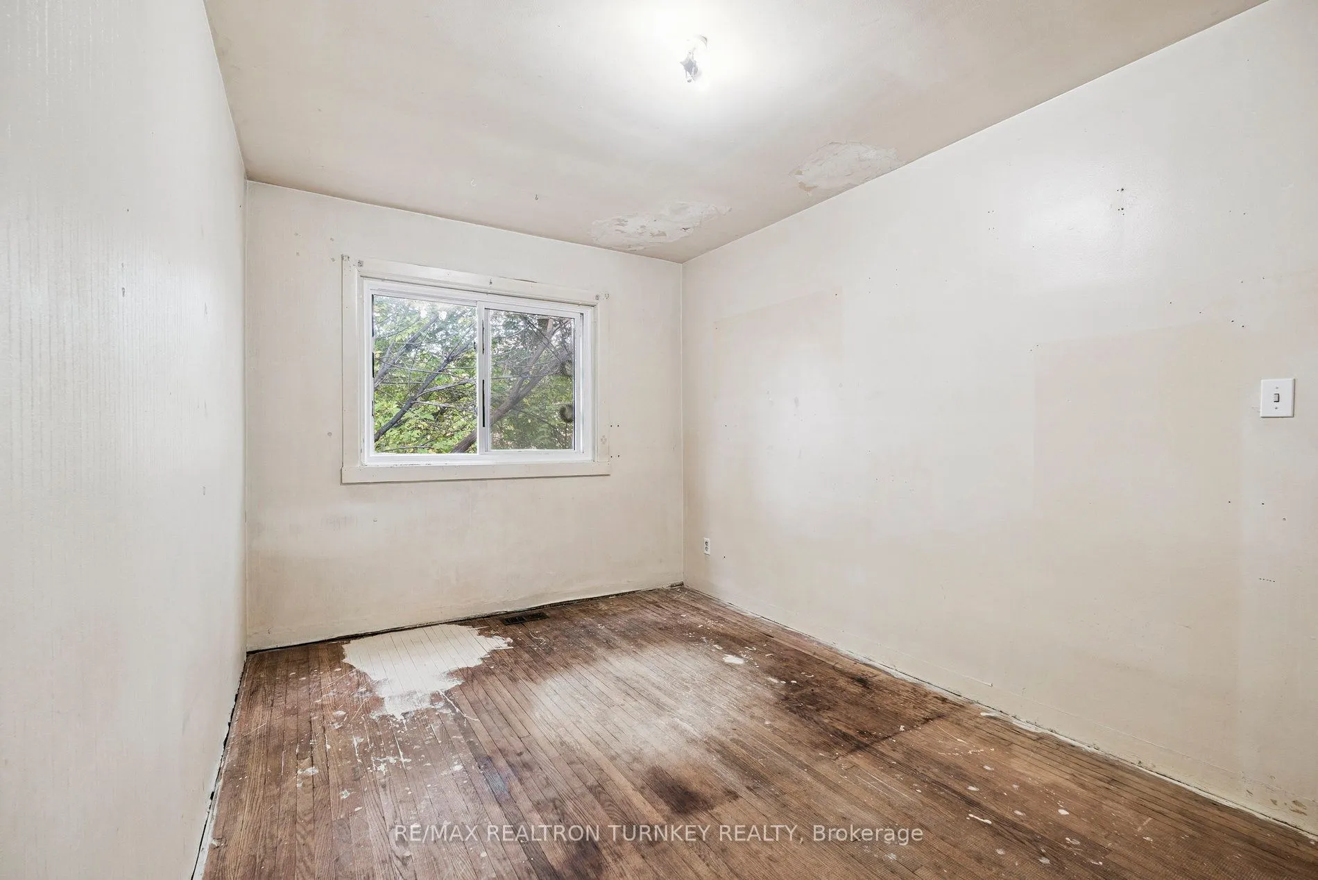 81 Rye Crescent