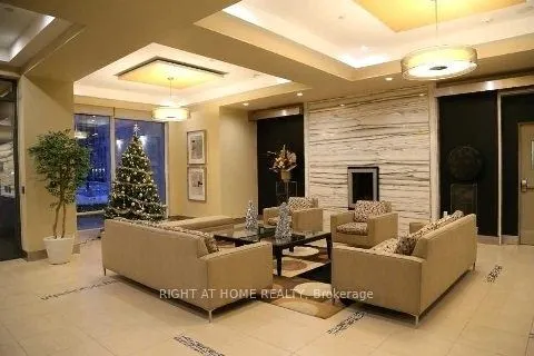 55 South Town Centre Boulevard S, #1110