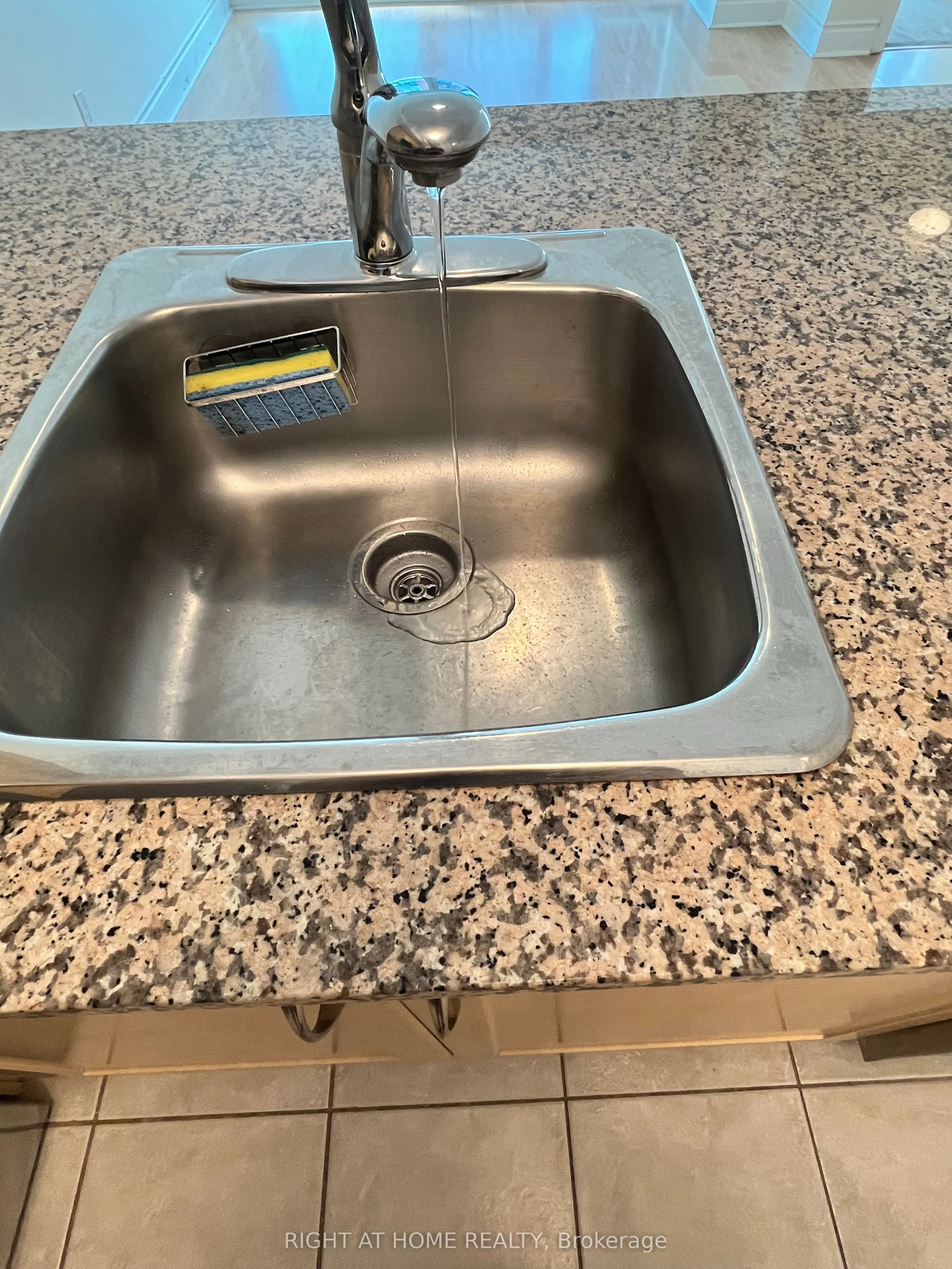 55 South Town Centre Boulevard S, #1110