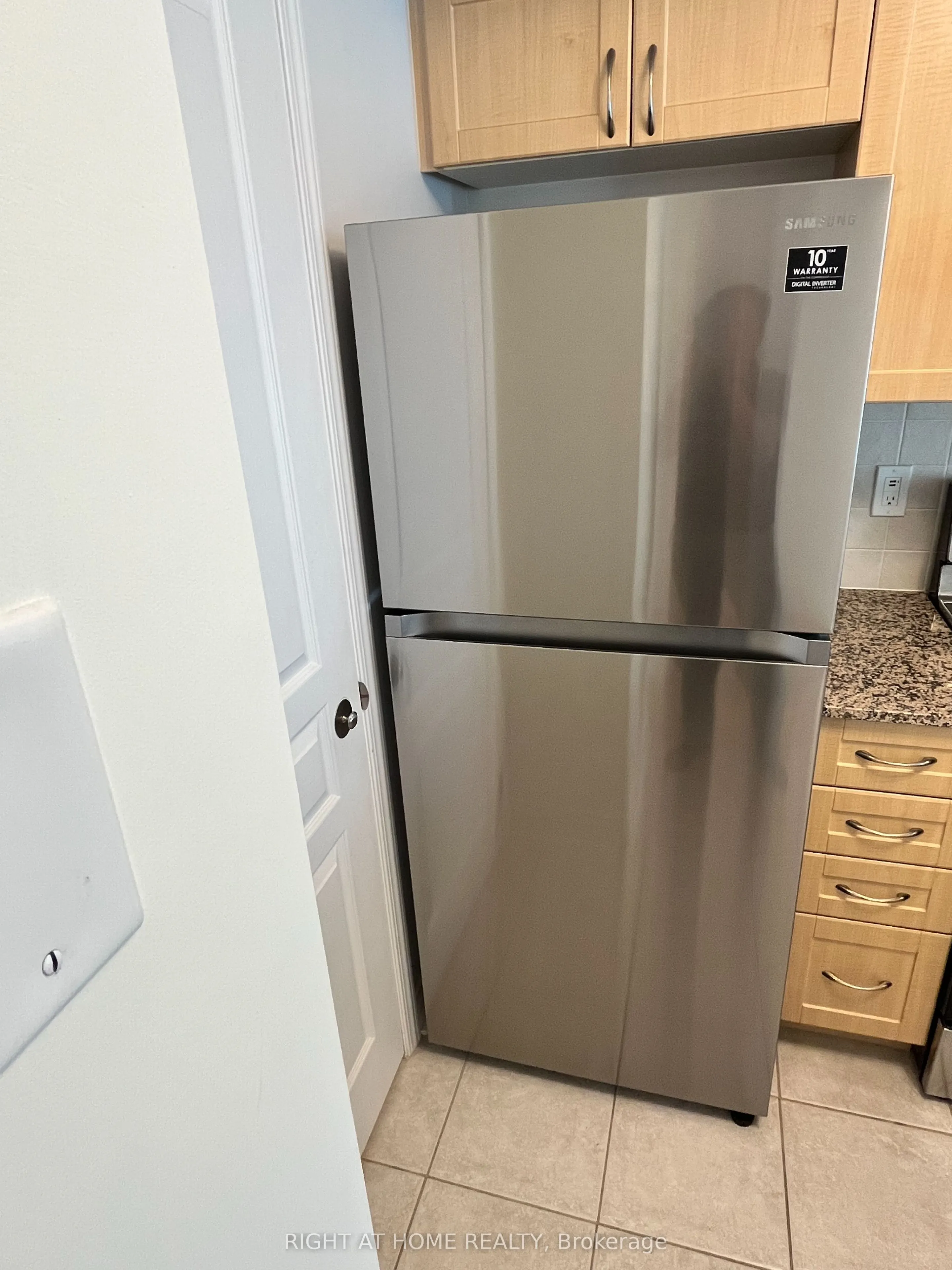 55 South Town Centre Boulevard S, #1110