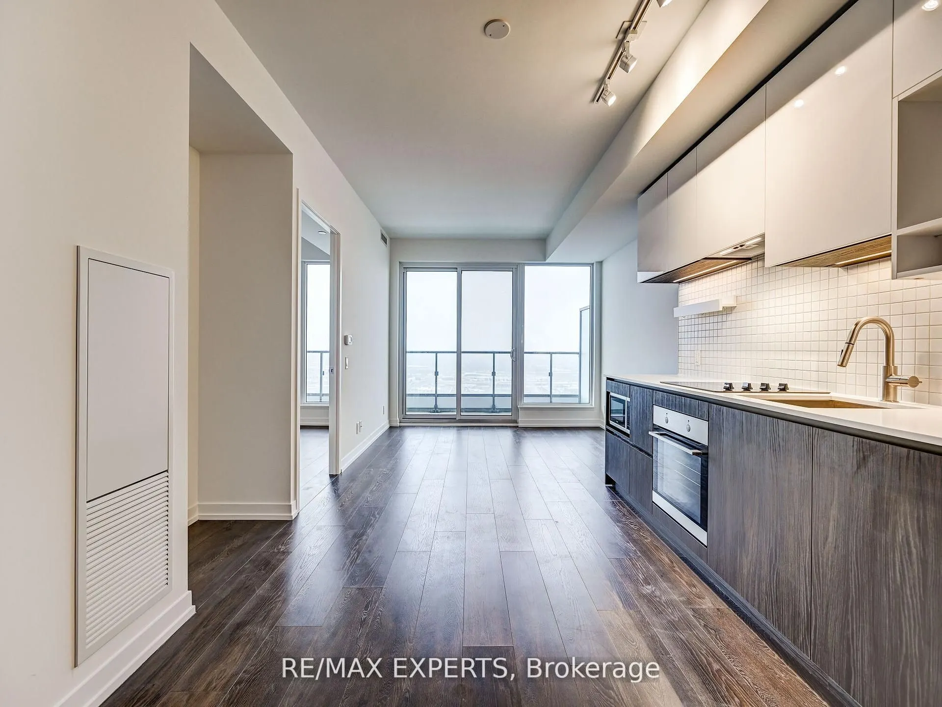 5 Buttermill Avenue, #3505