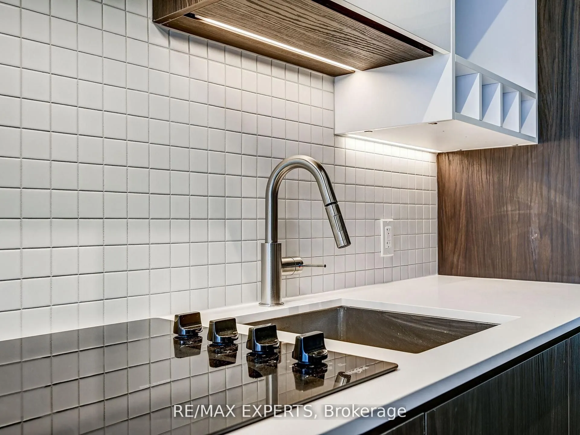 5 Buttermill Avenue, #3505