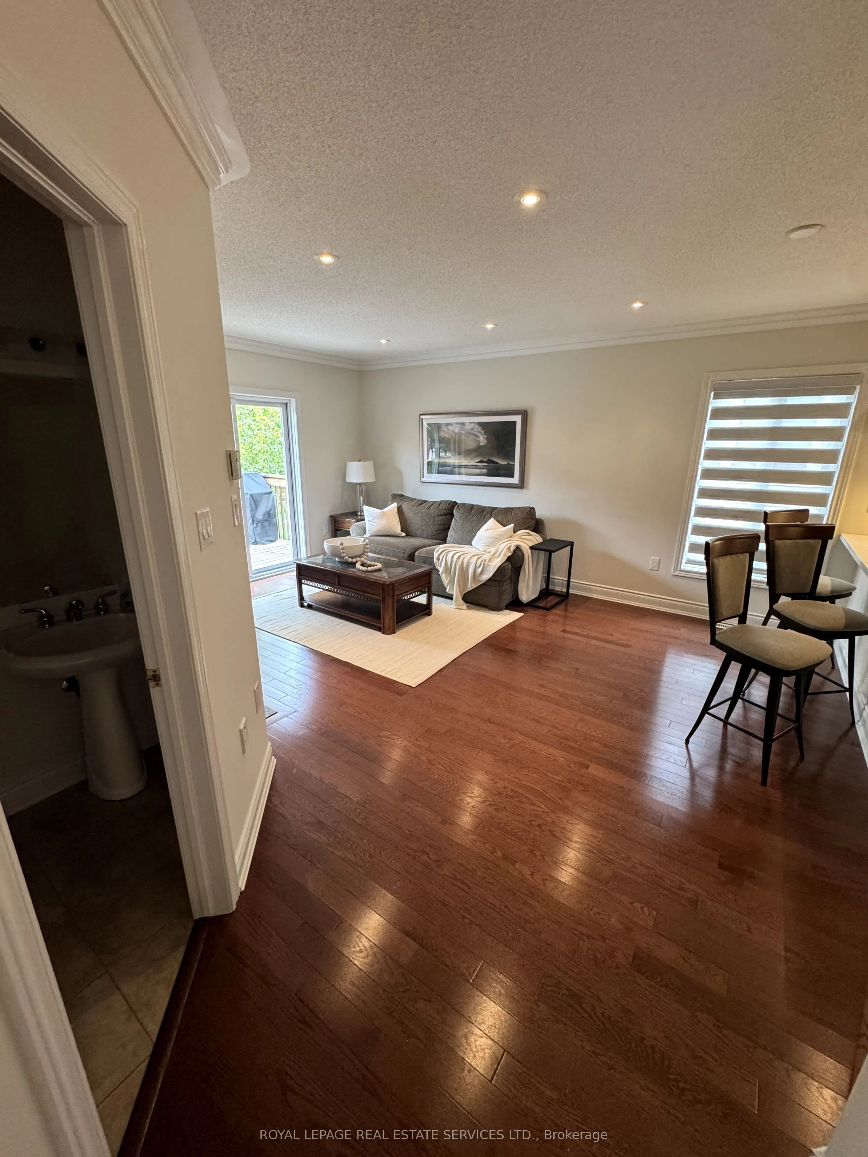 62 Renaissance Point, #23