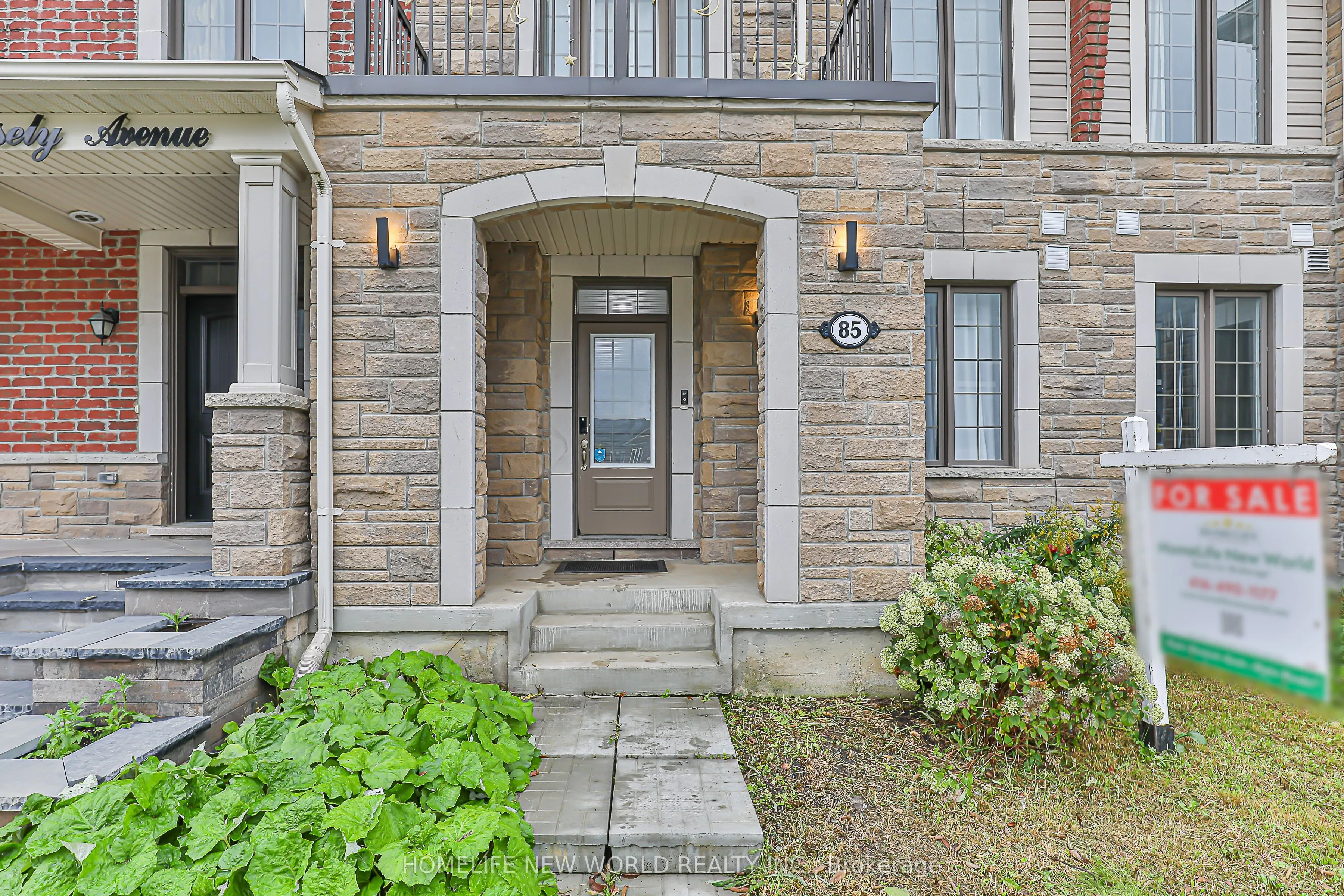 85 Casely Avenue