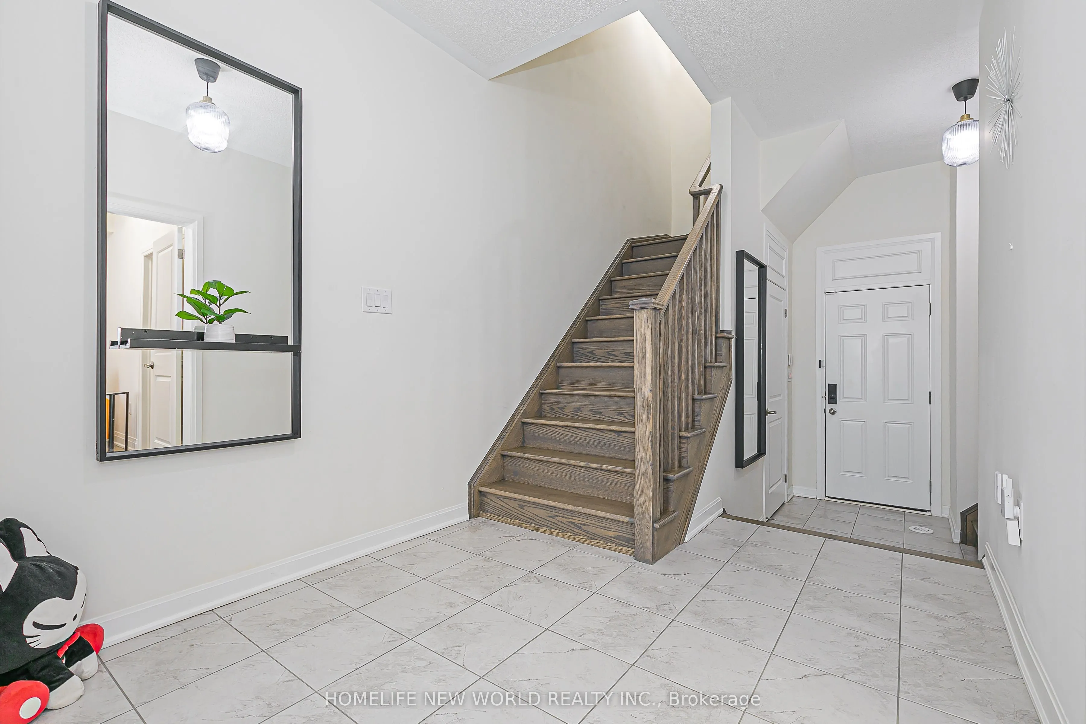 85 Casely Avenue