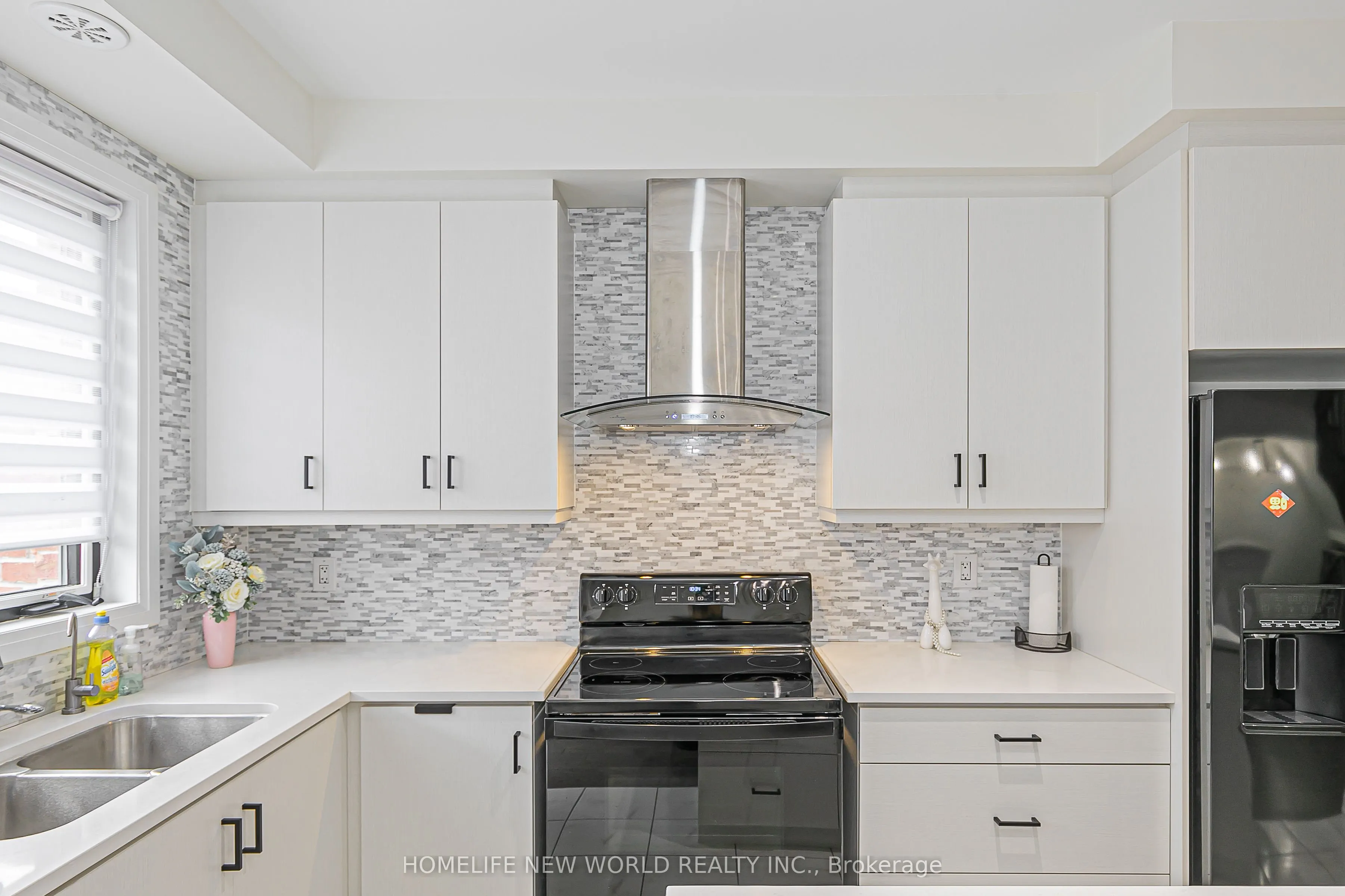 85 Casely Avenue