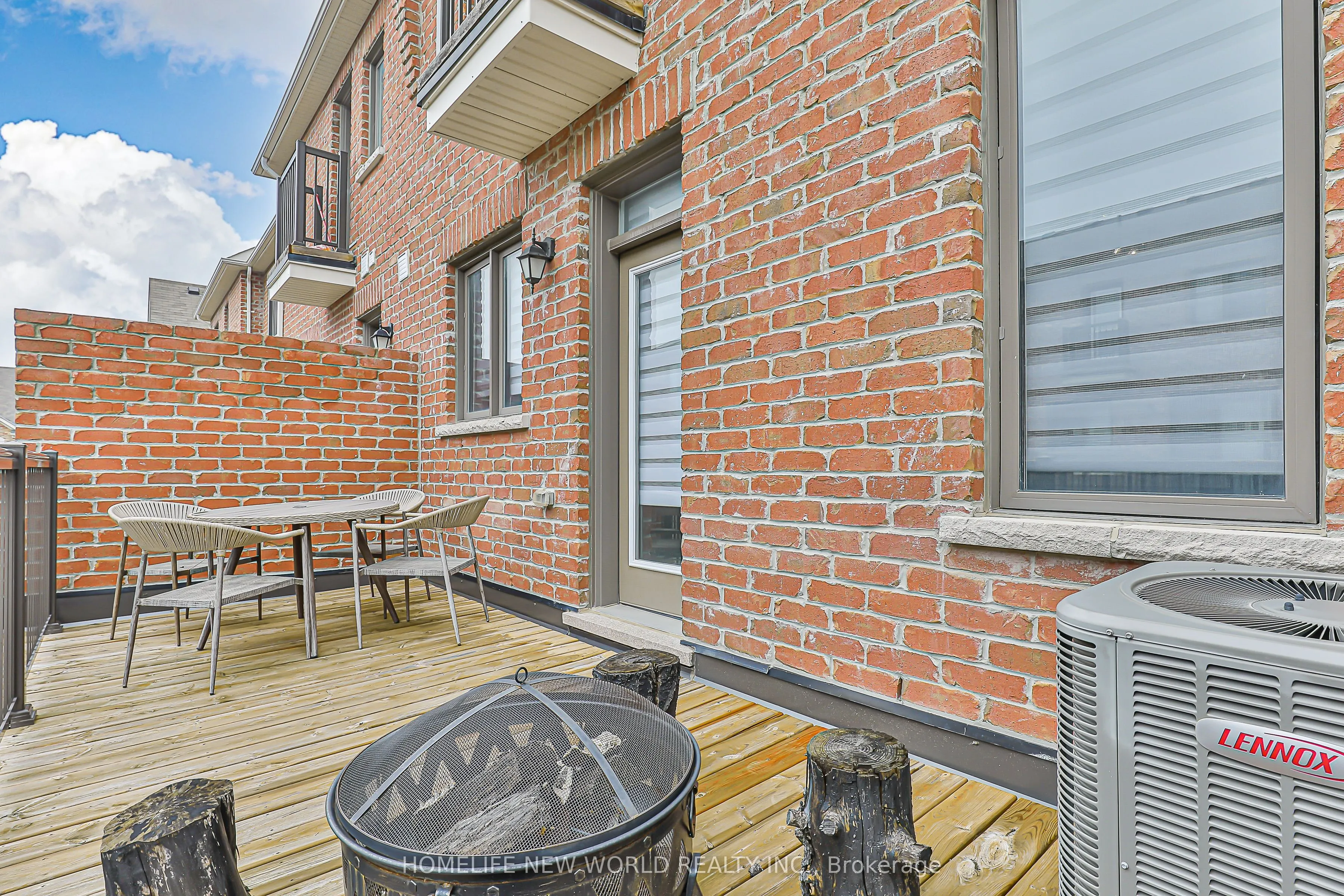 85 Casely Avenue
