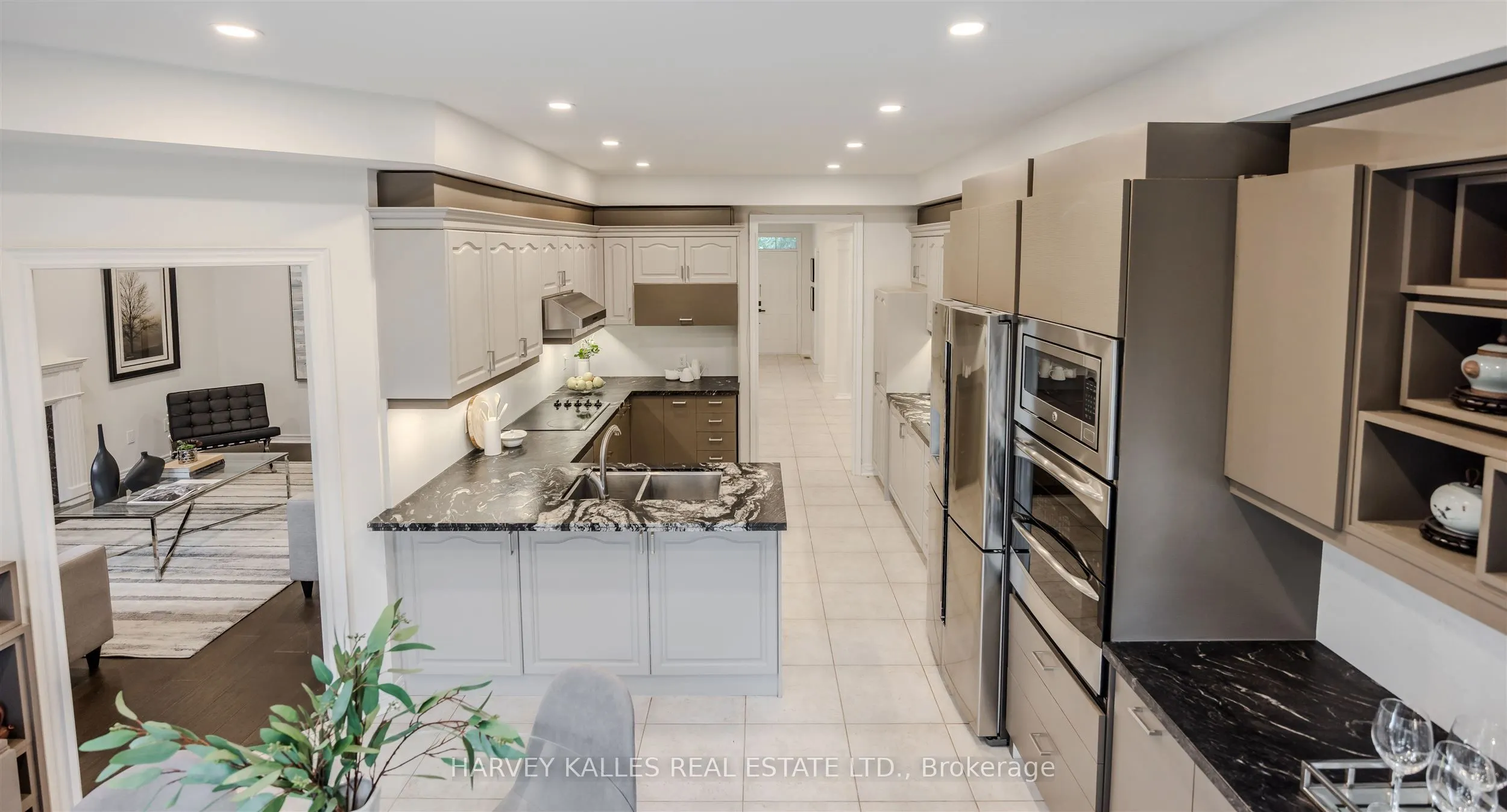 94 Sutcliffe Crescent